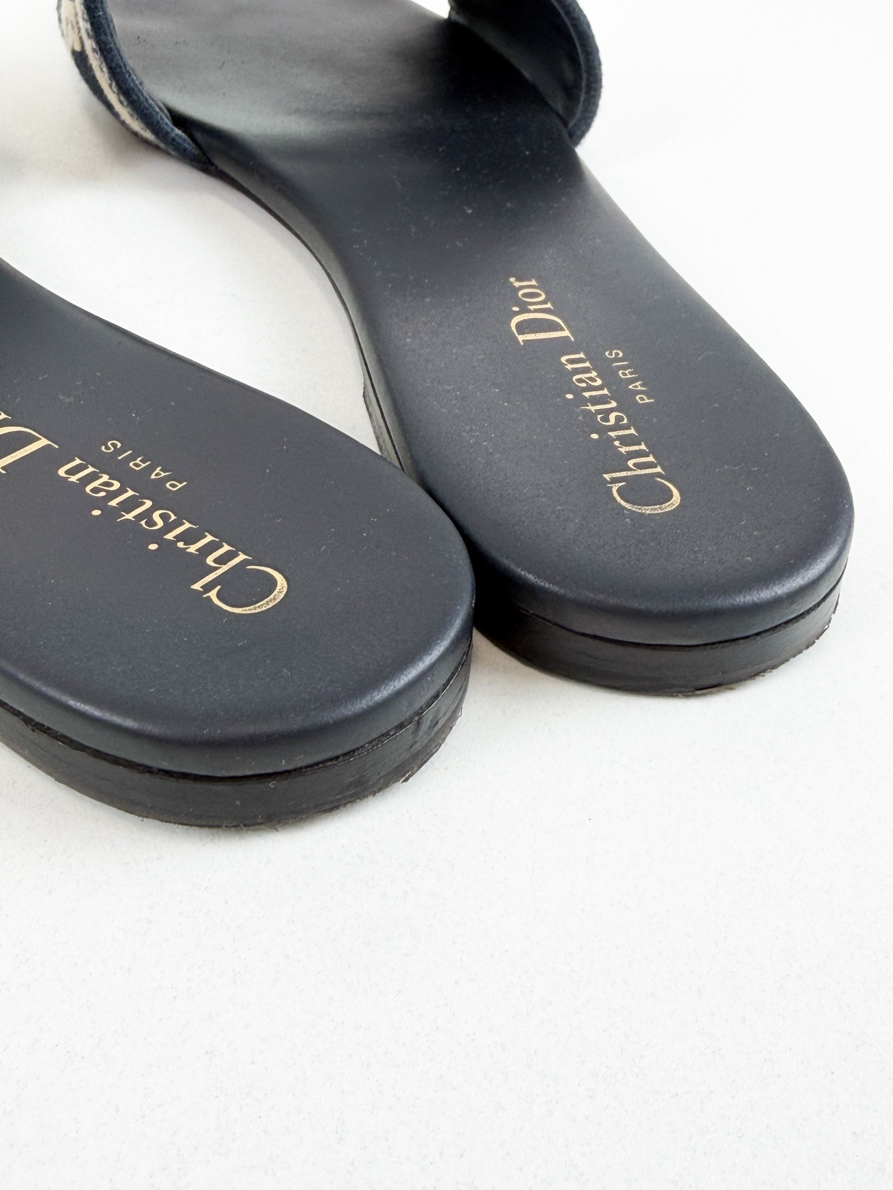 Christian Dior Navy Dway Slides Size 39