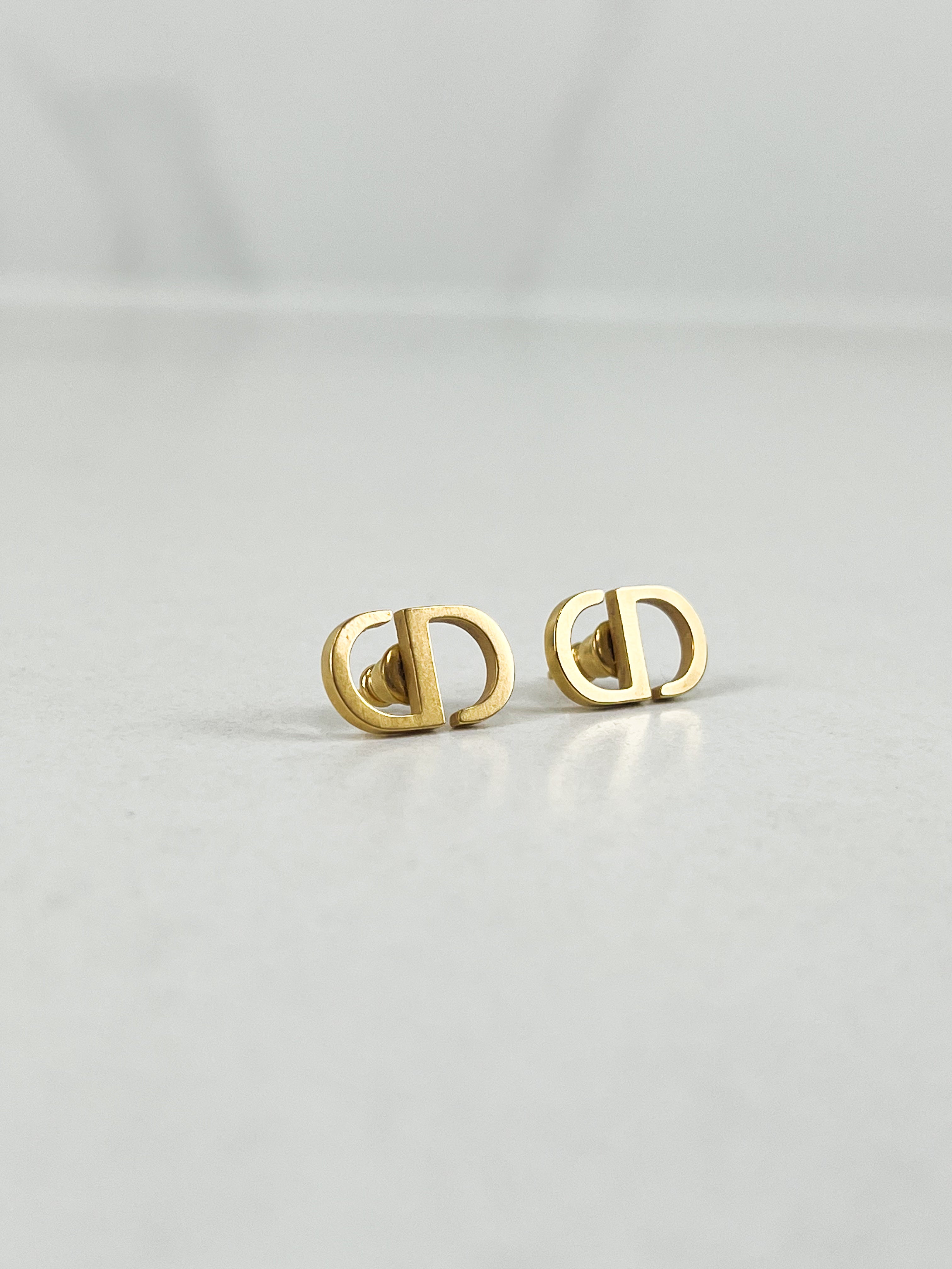 Christian Dior Signature CD Stud Earrings in Gold