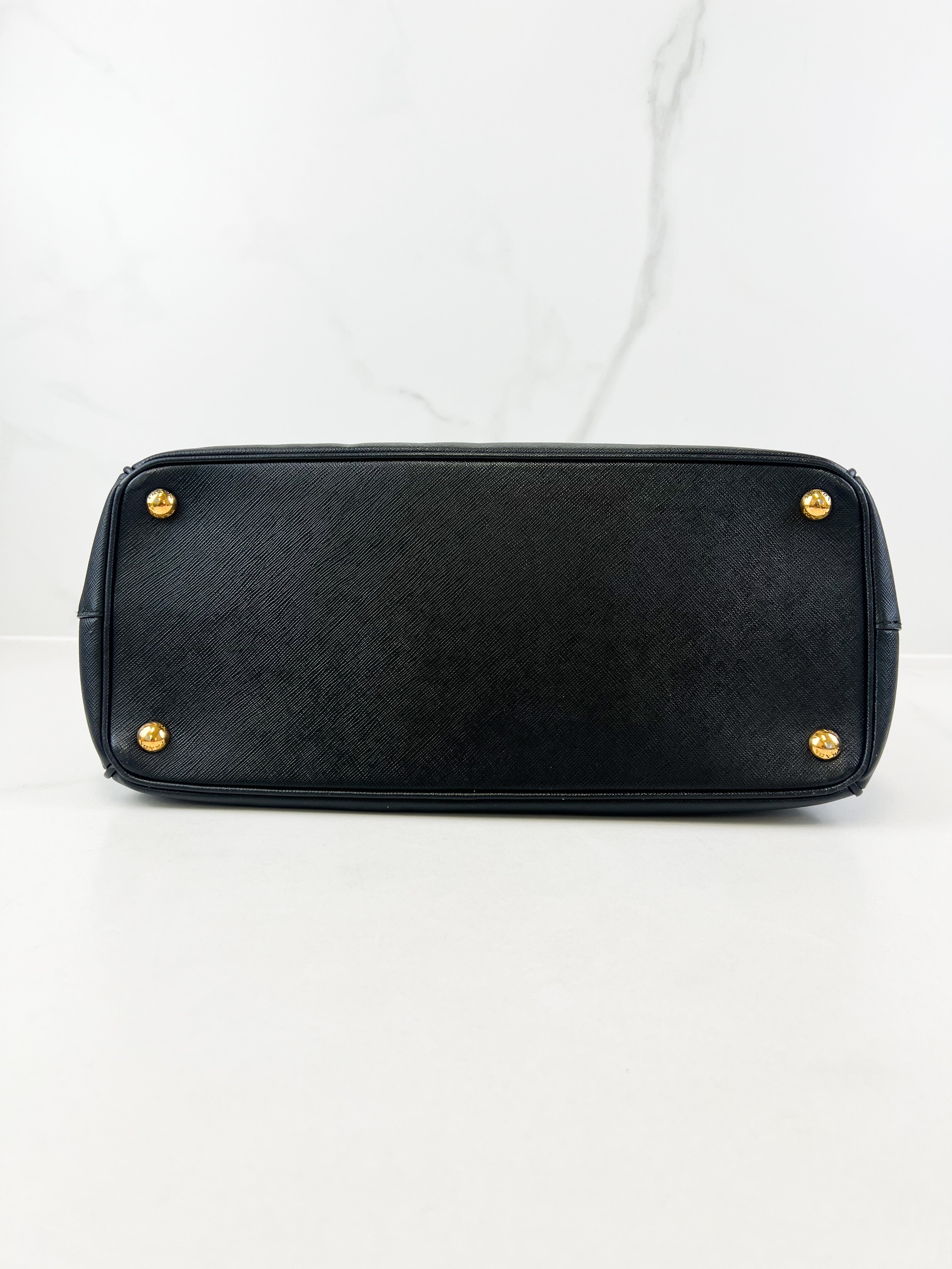 Prada Medium Galleria Saffiano Bag