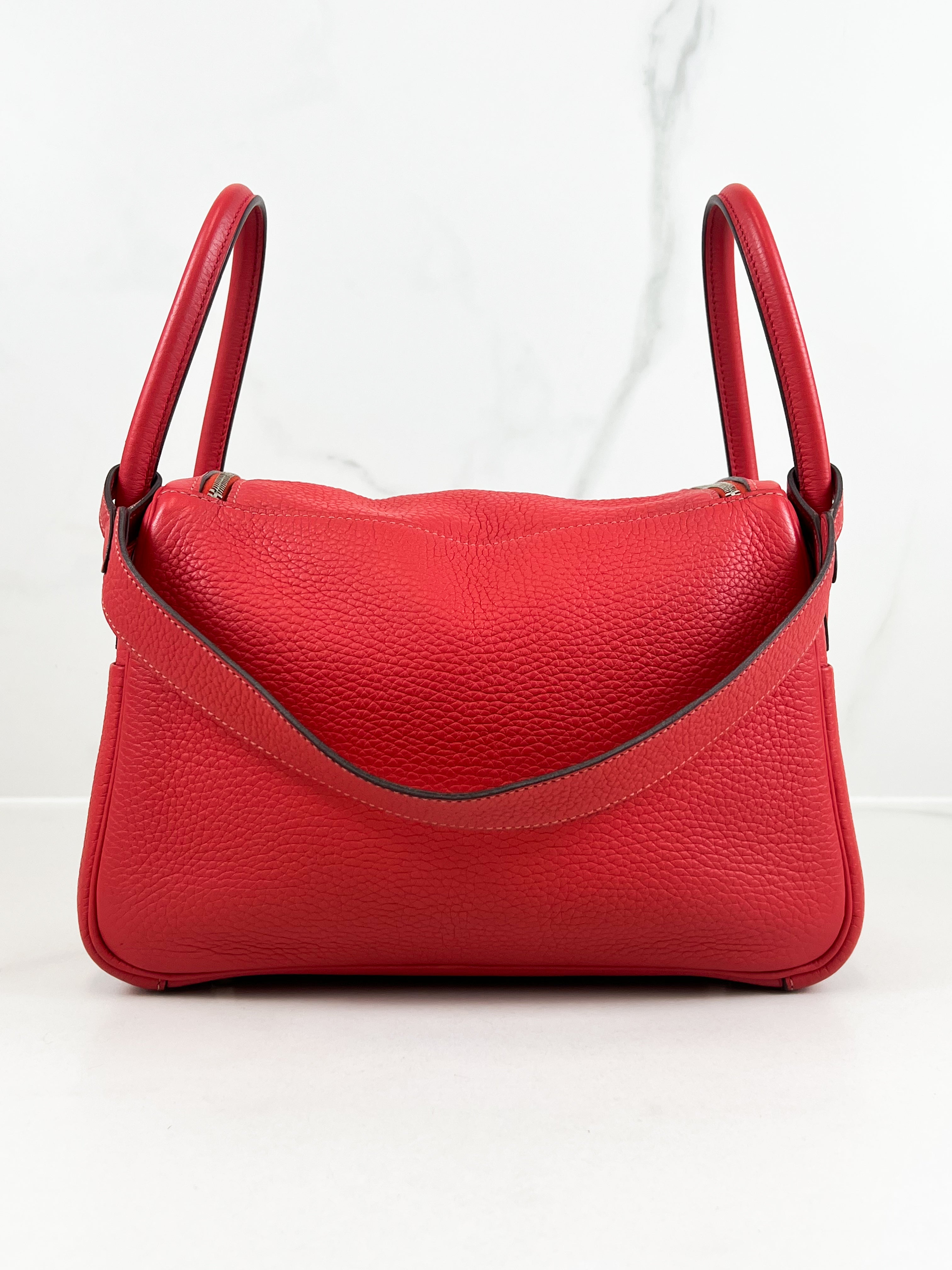 Hermes Sac Lindy 26 Taurillon Clemence 2R Rouge Pivoine