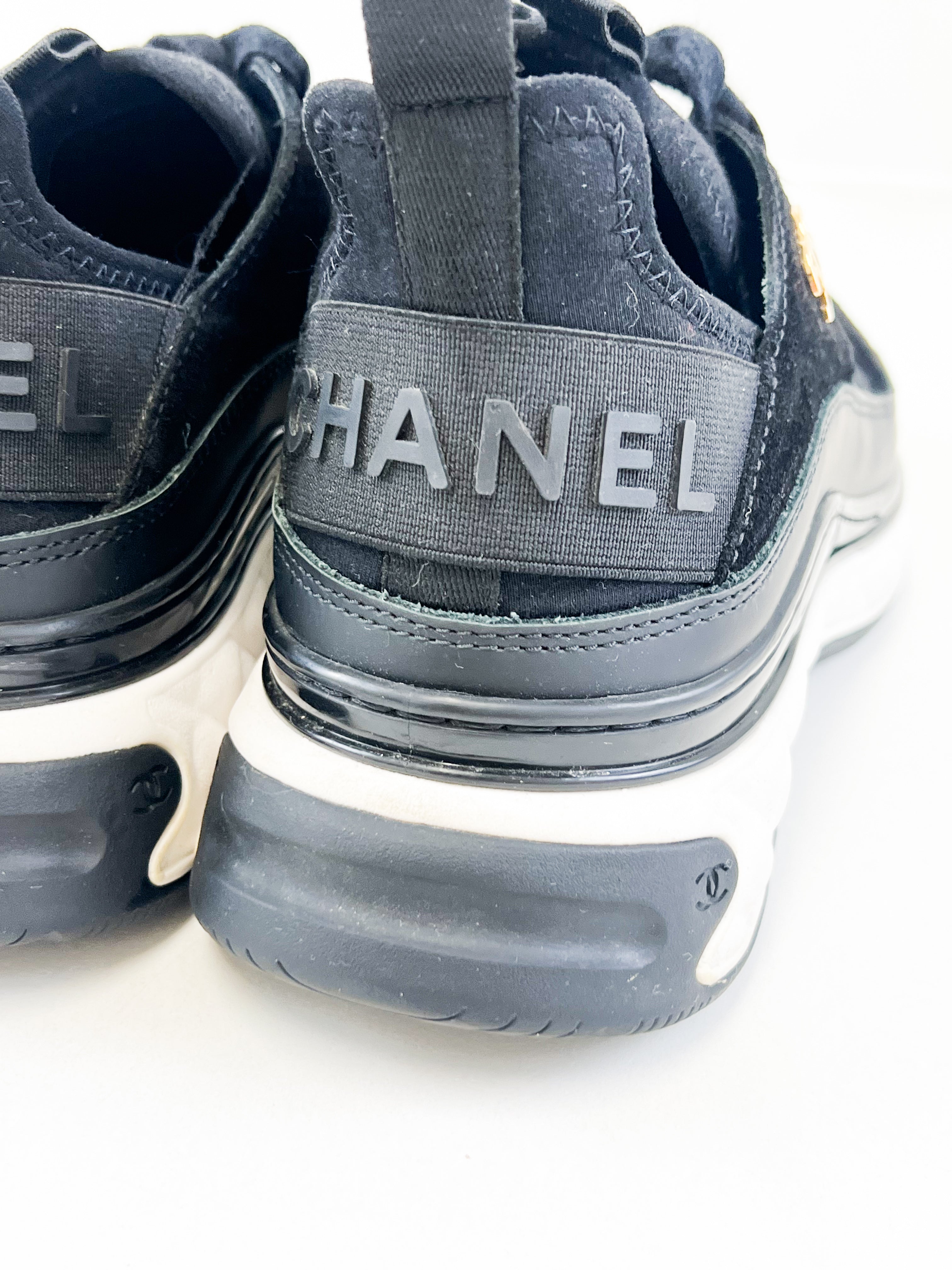 Chanel Black CC Logo Leather Sneaker Size 36