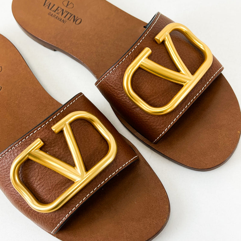Valentino VLogo Slides Size 36.5