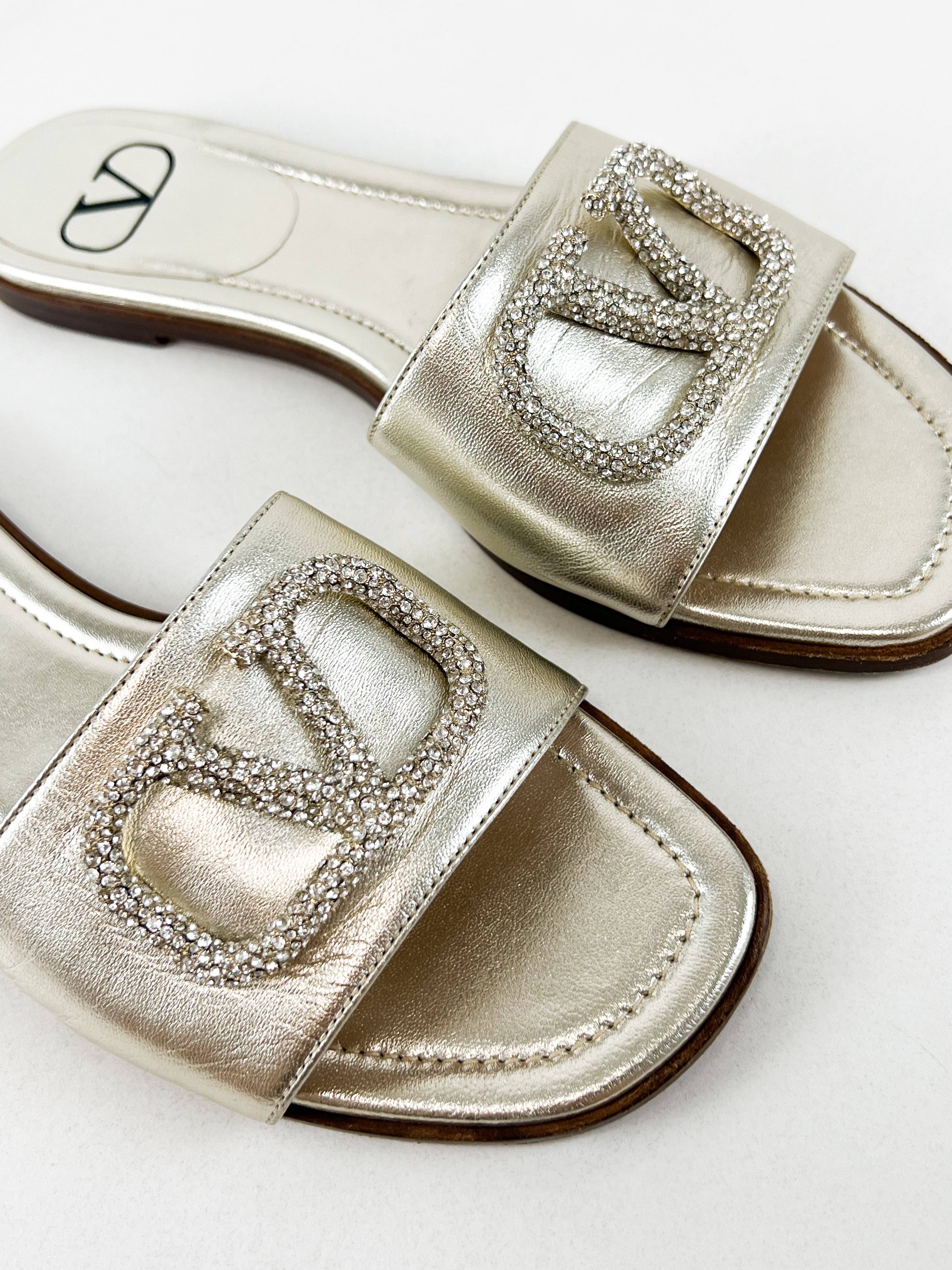 Valentino Garavani VLogo Slide in Metallic Leather Size 38