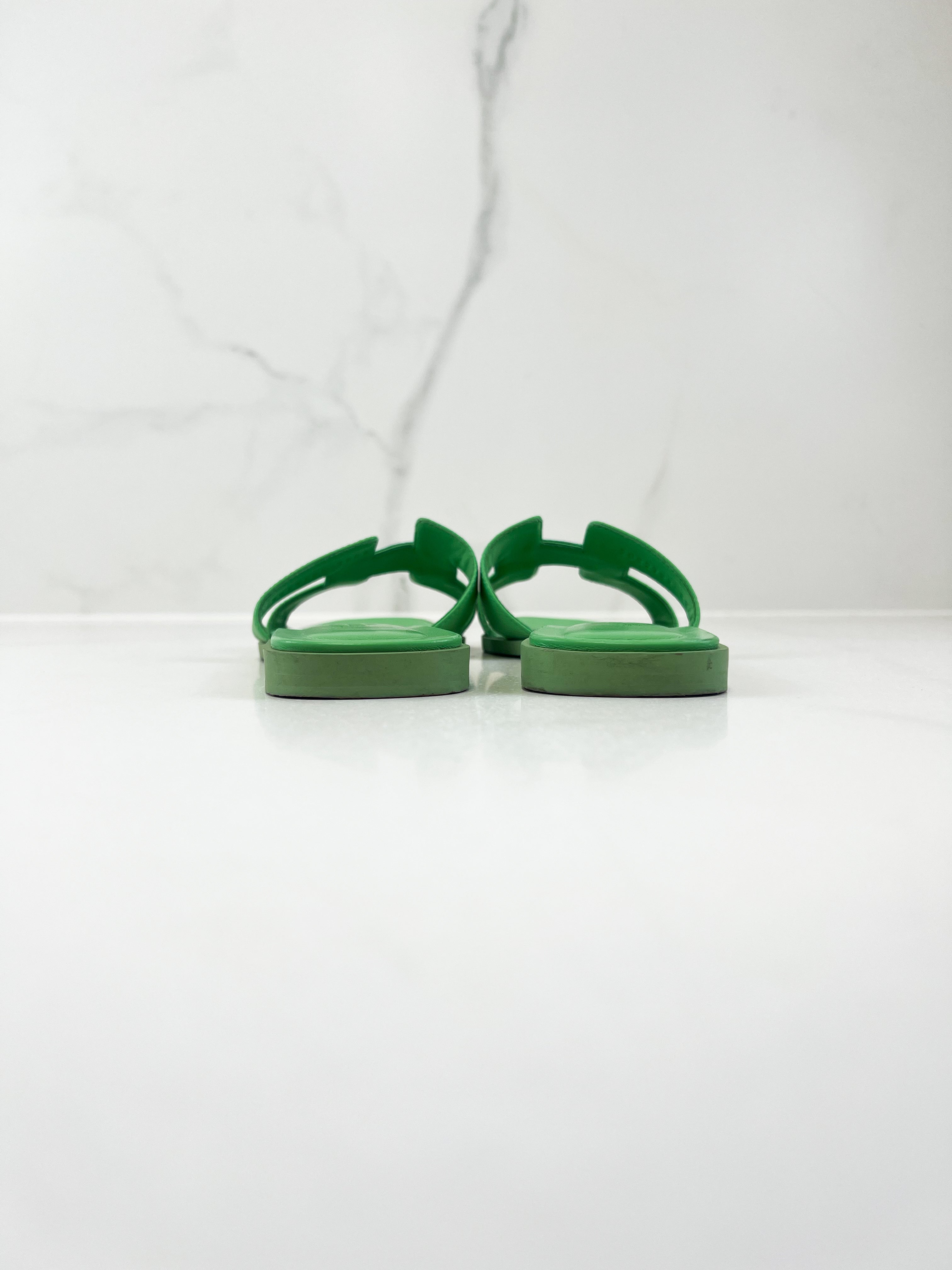 Hermes Oran Sandal in Green Size 36