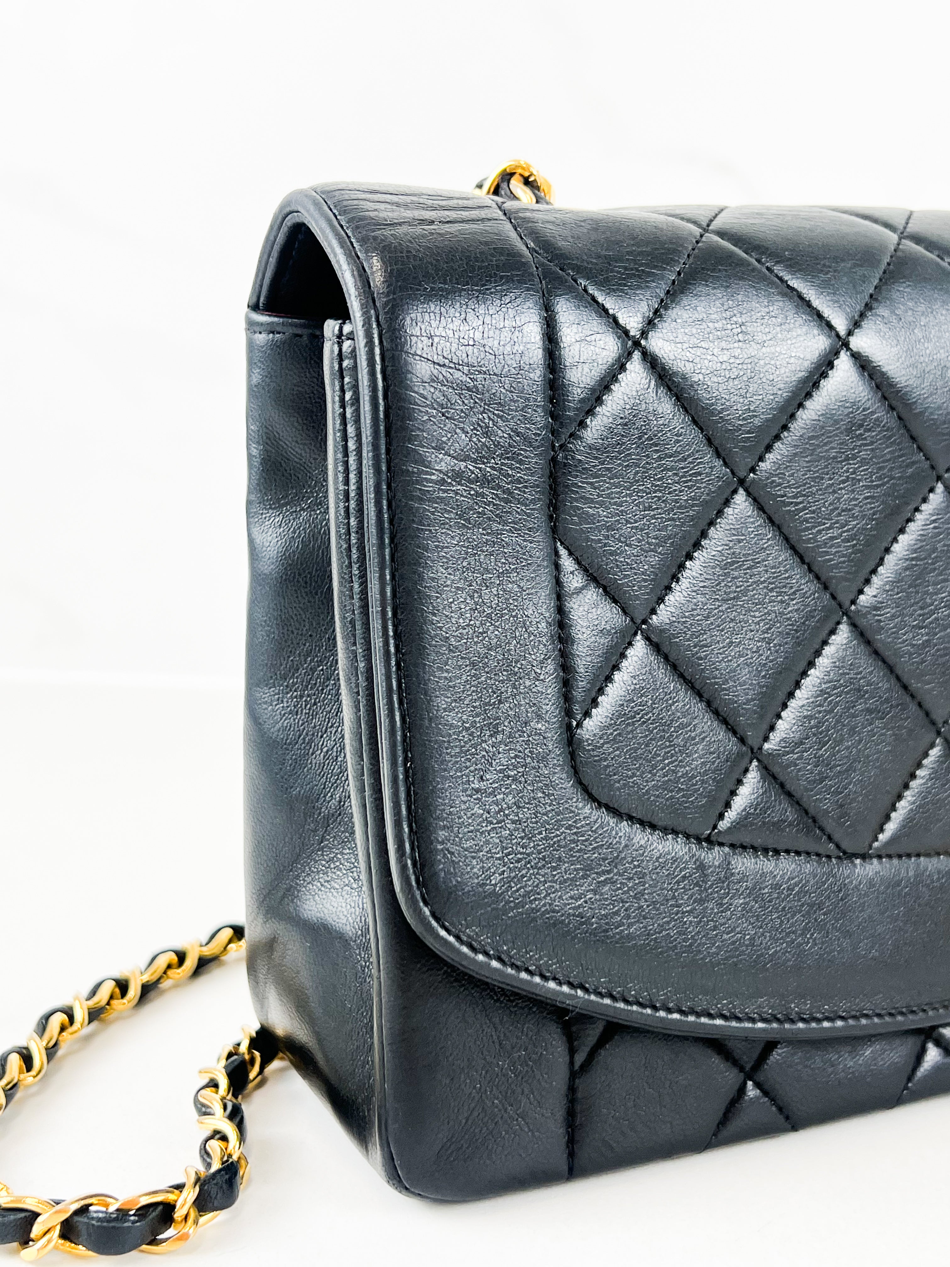 Chanel Vintage Diana Flap Medium Lambskin