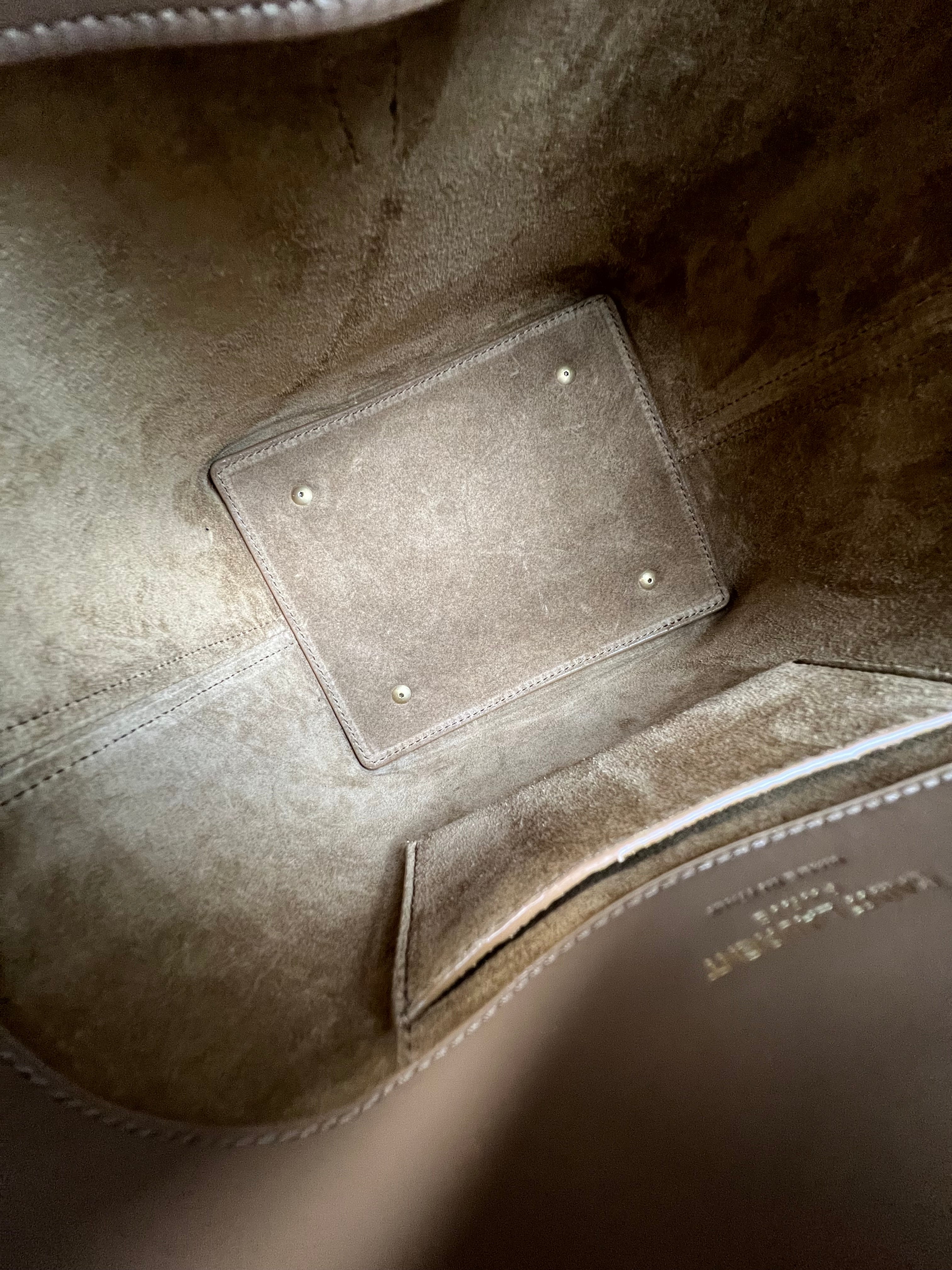 Saint Laurent LE 37 Small in Shiny Leather