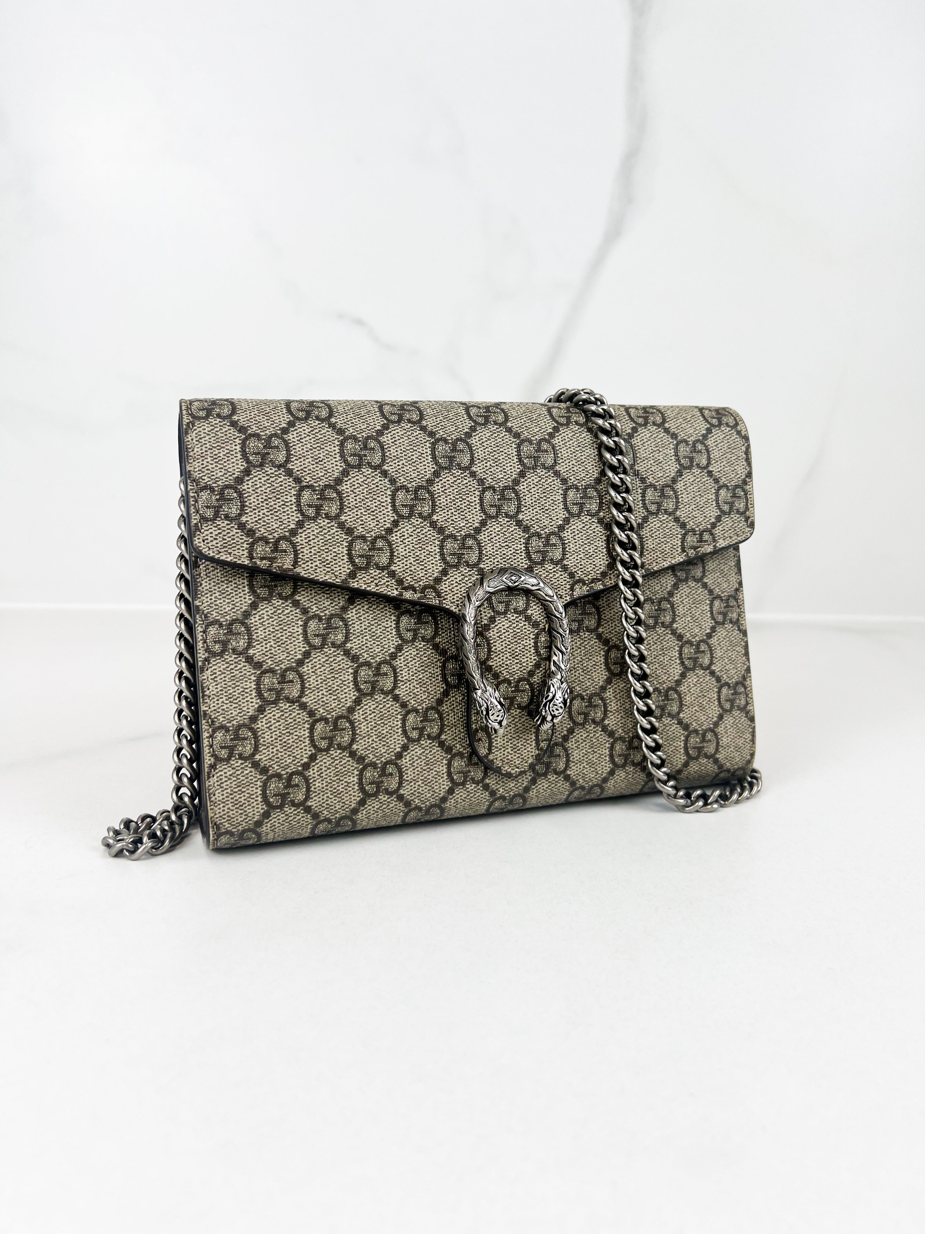 Gucci Dionysus GG Supreme Chain Wallet