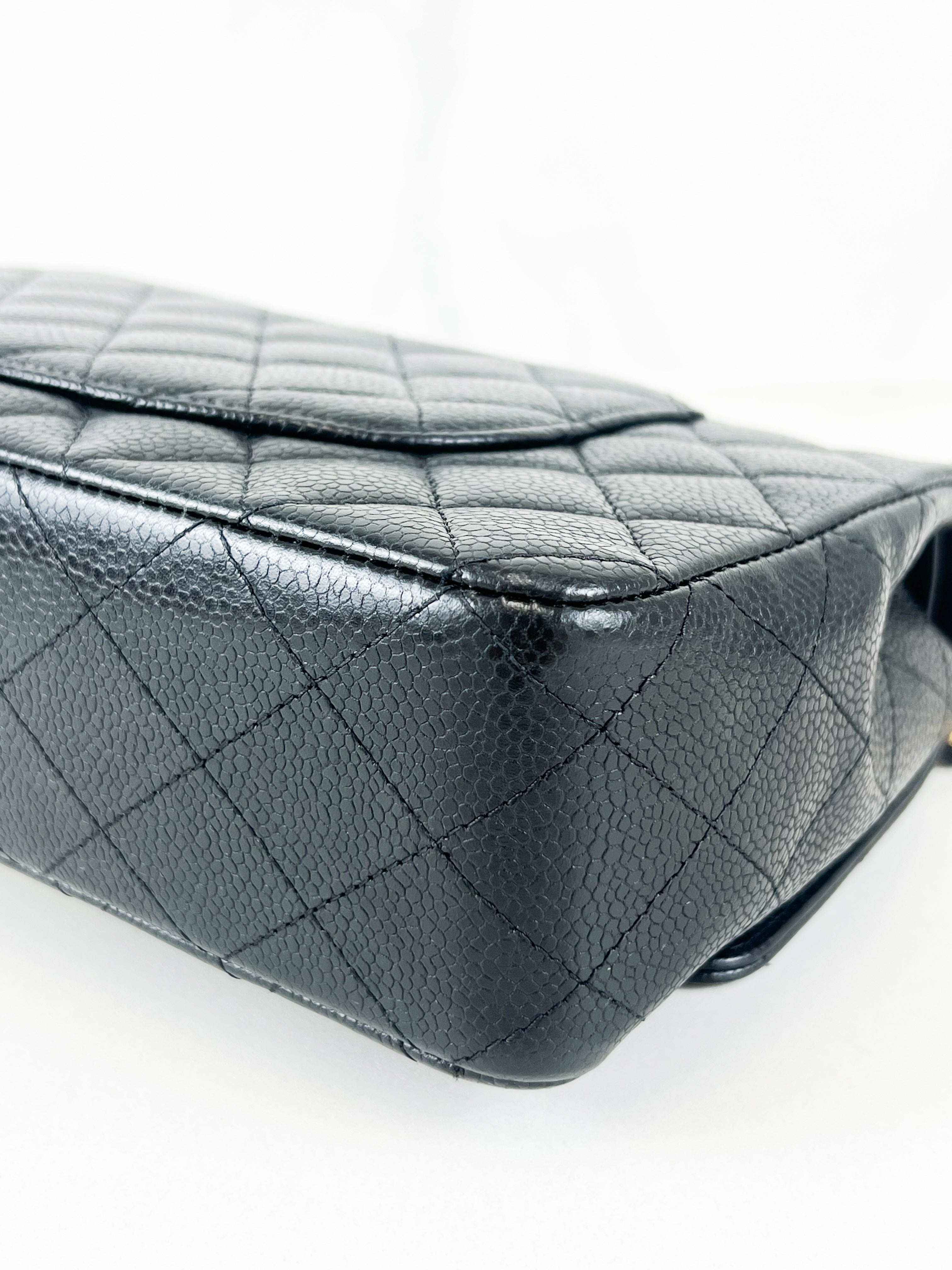 Chanel CC Medium Caviar Black Classic Double Flap Shoulder Bag