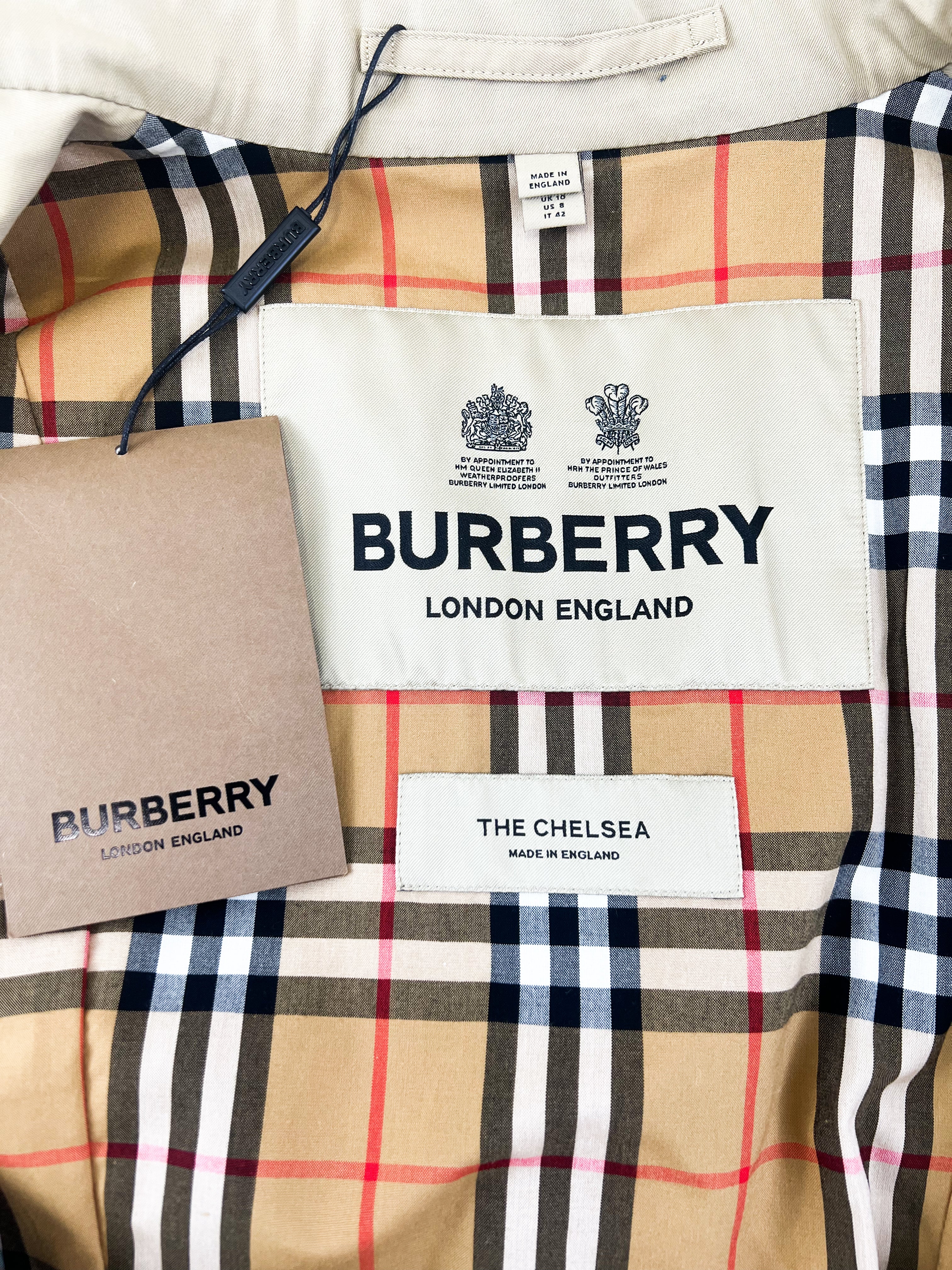 Burberry Chelsea Trench Coat Size 42