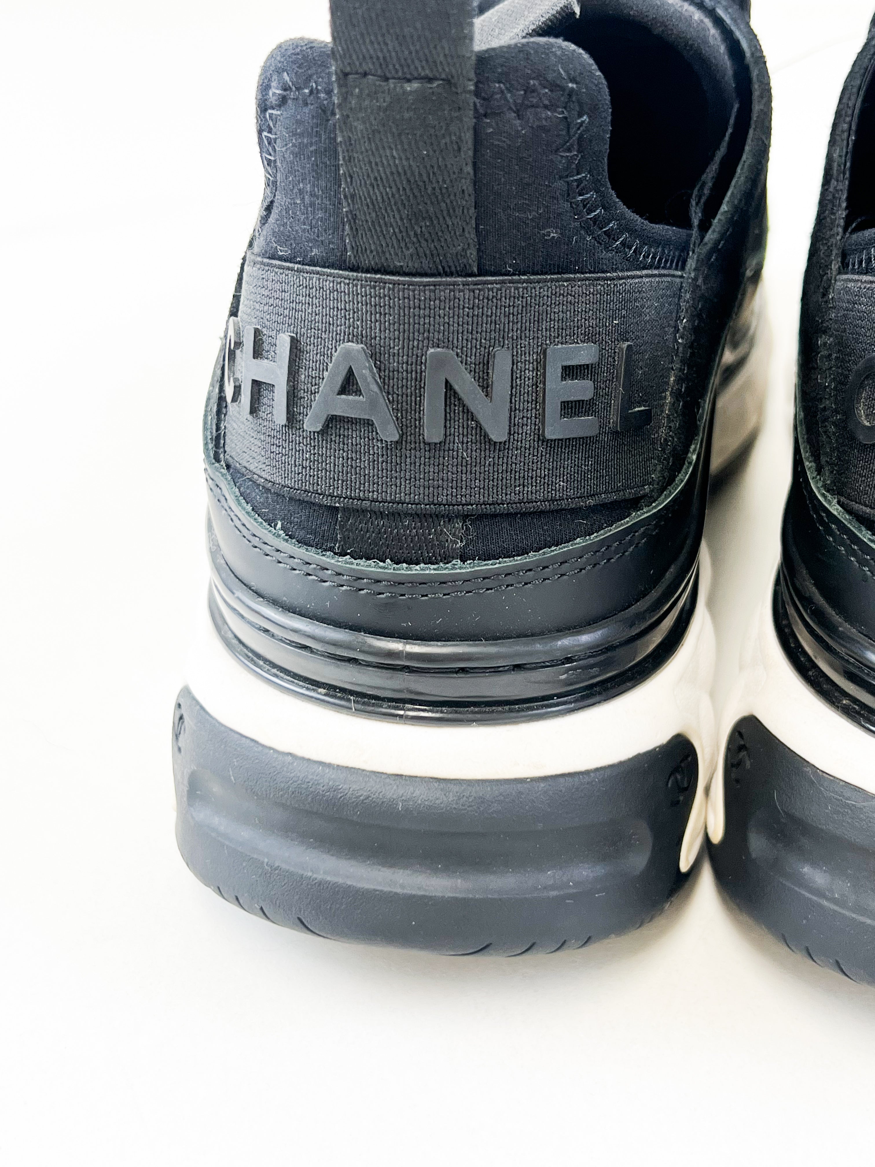 Chanel Black CC Logo Leather Sneaker Size 36