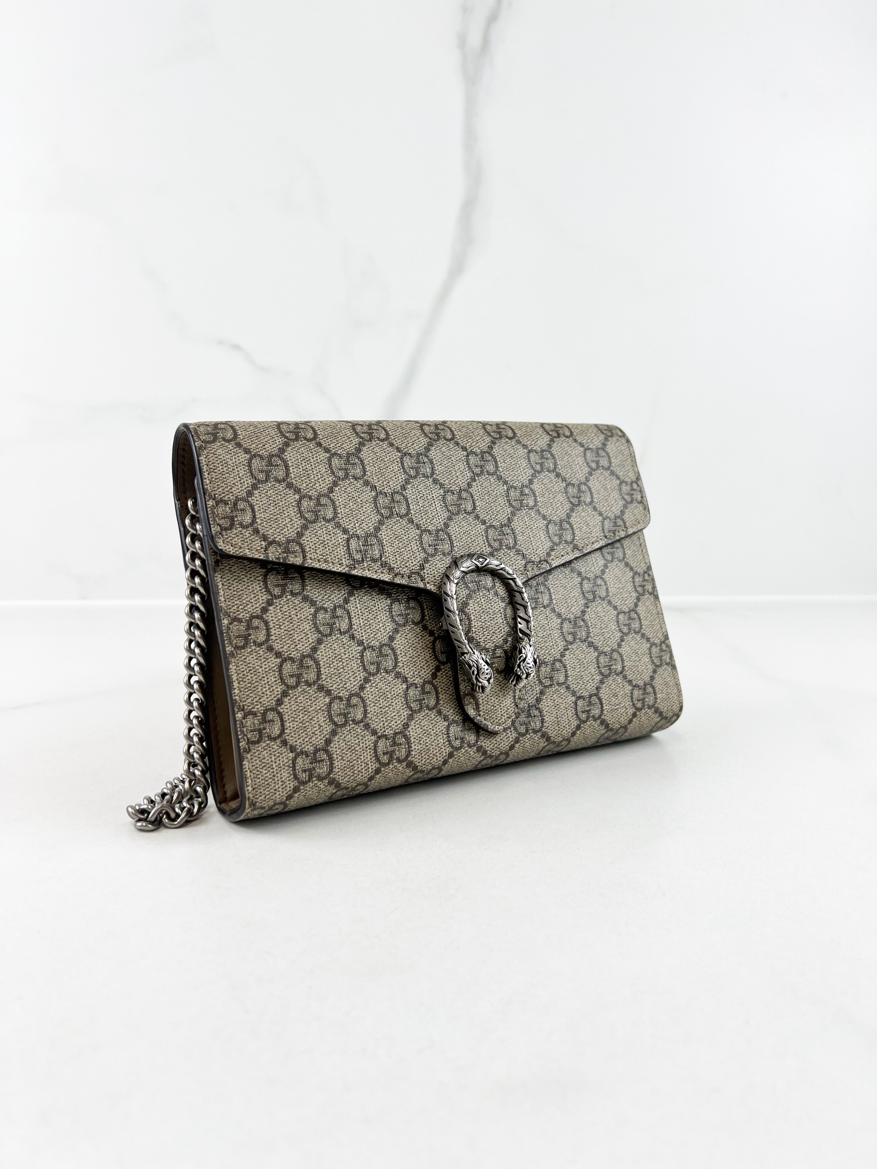 Gucci Dionysus GG Supreme Chain Wallet
