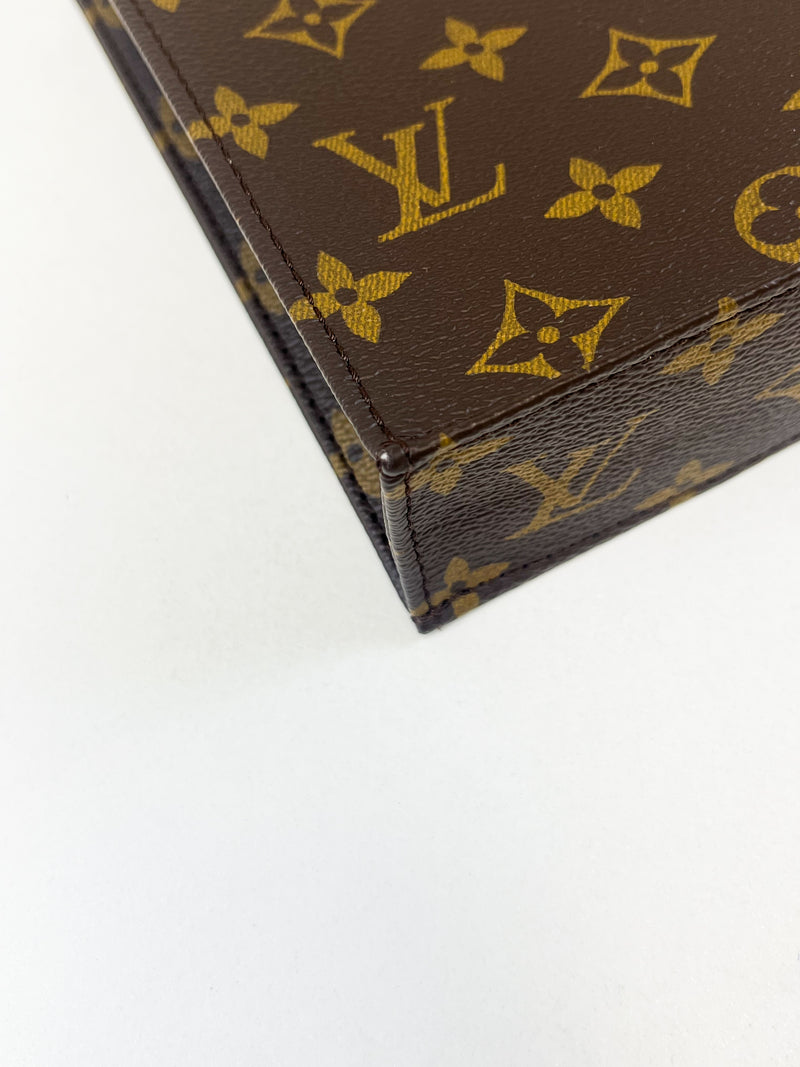 Louis Vuitton Sac Plat Petit