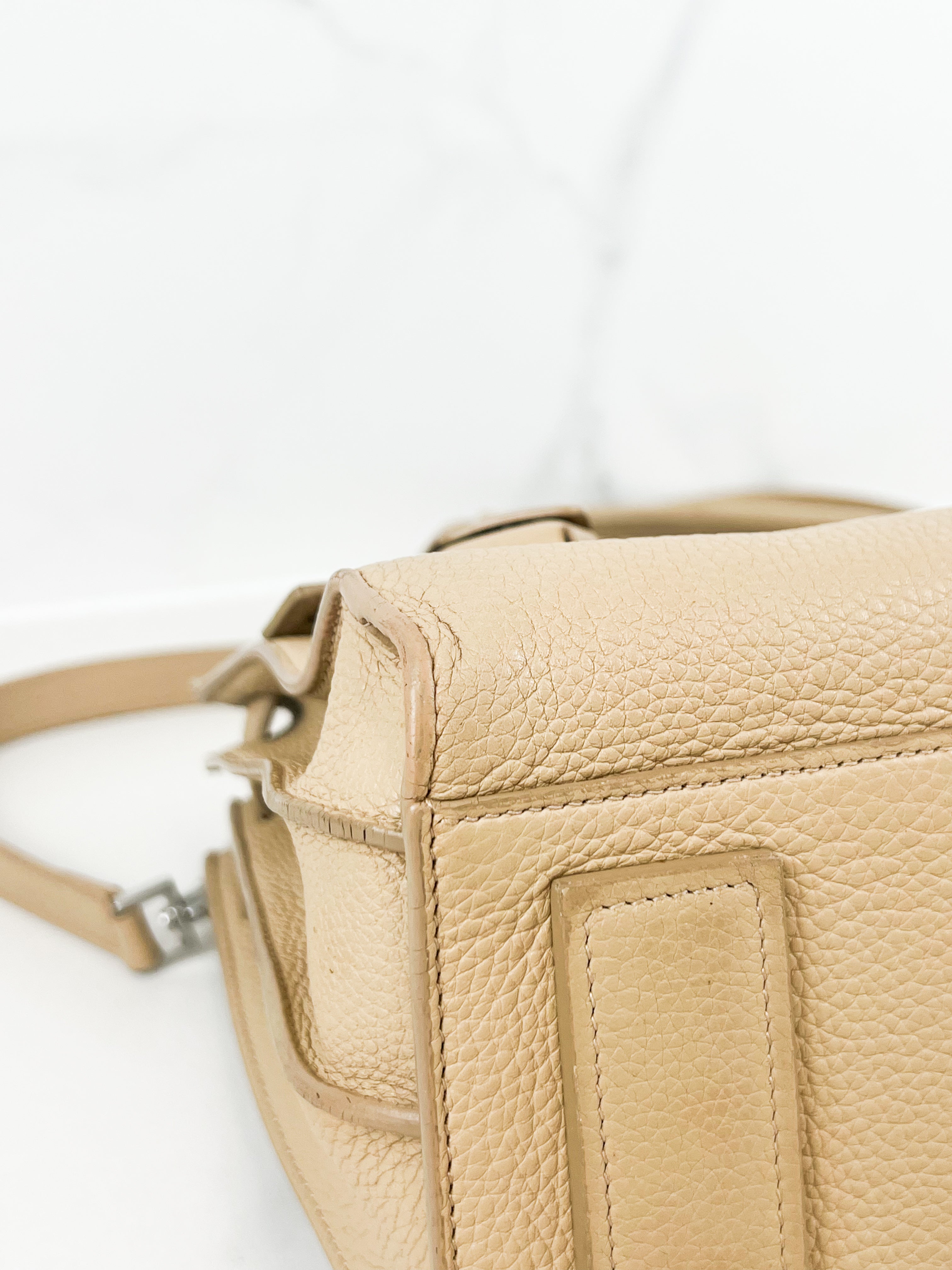 Saint Laurent Sac De Jour in Beige
