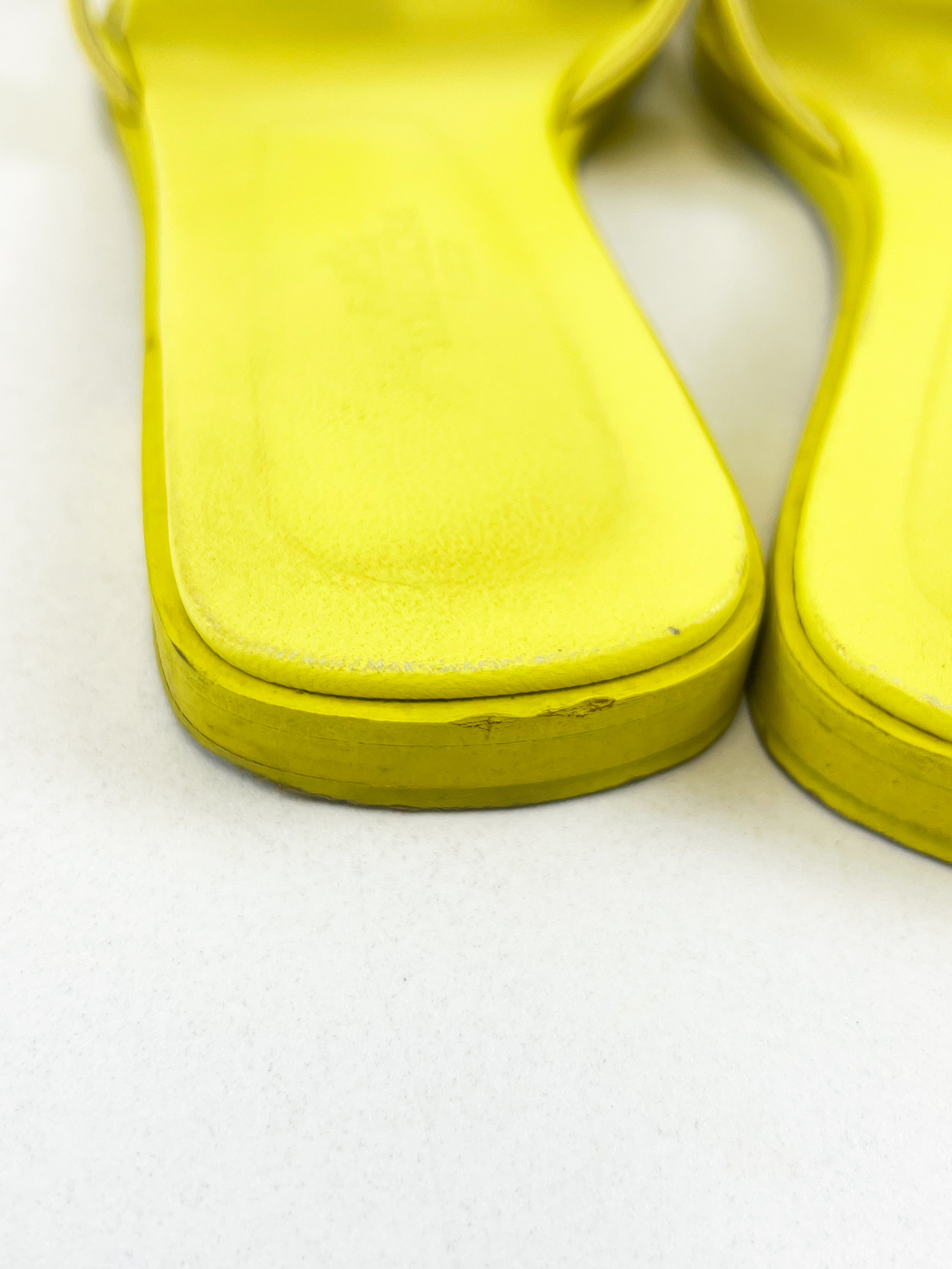 Hermes Oran Sandal in Yellow Size 36