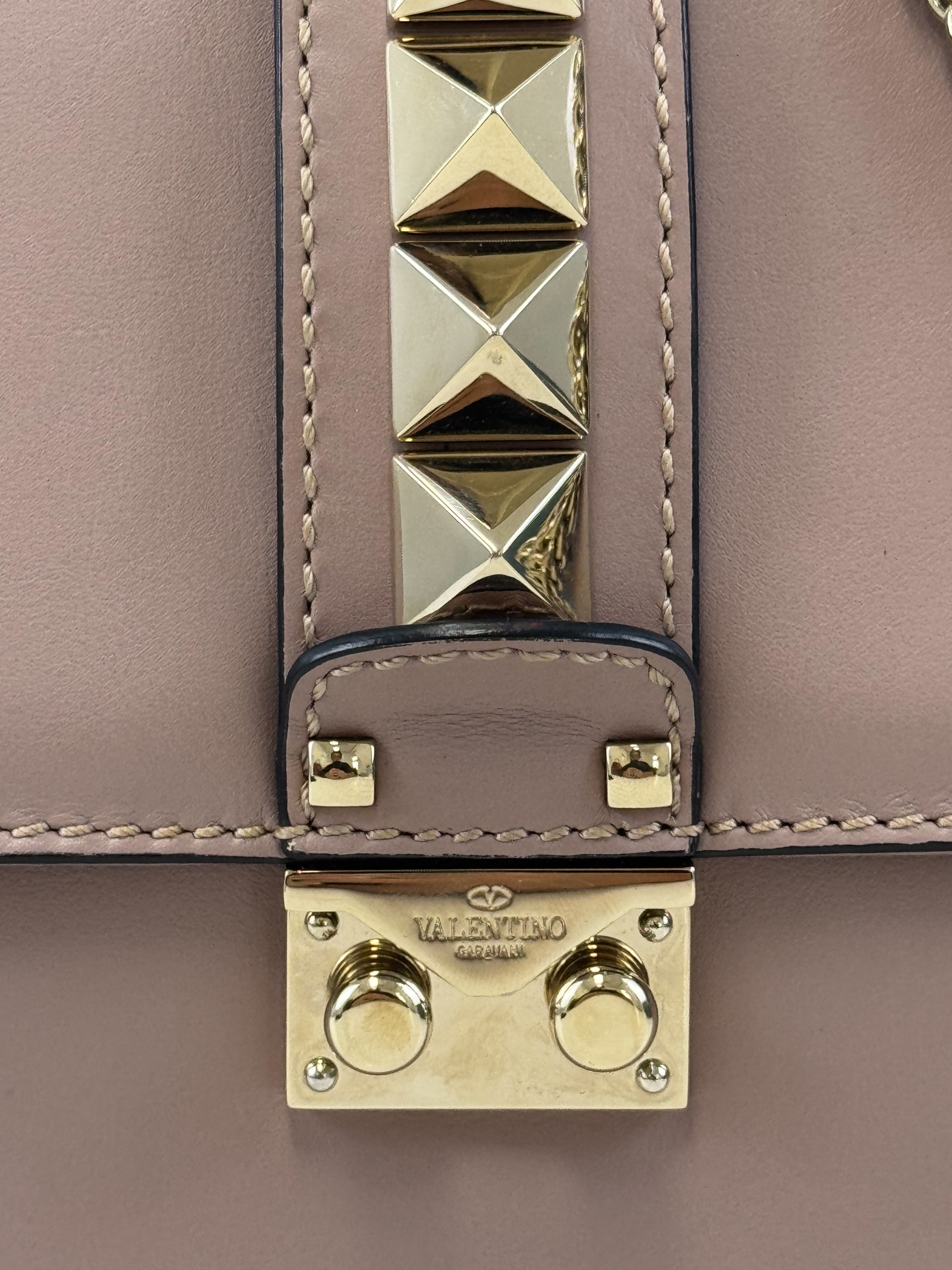 Valentino Garavani Pink Vitello Medium Glam Lock Rockstud Flap Bag