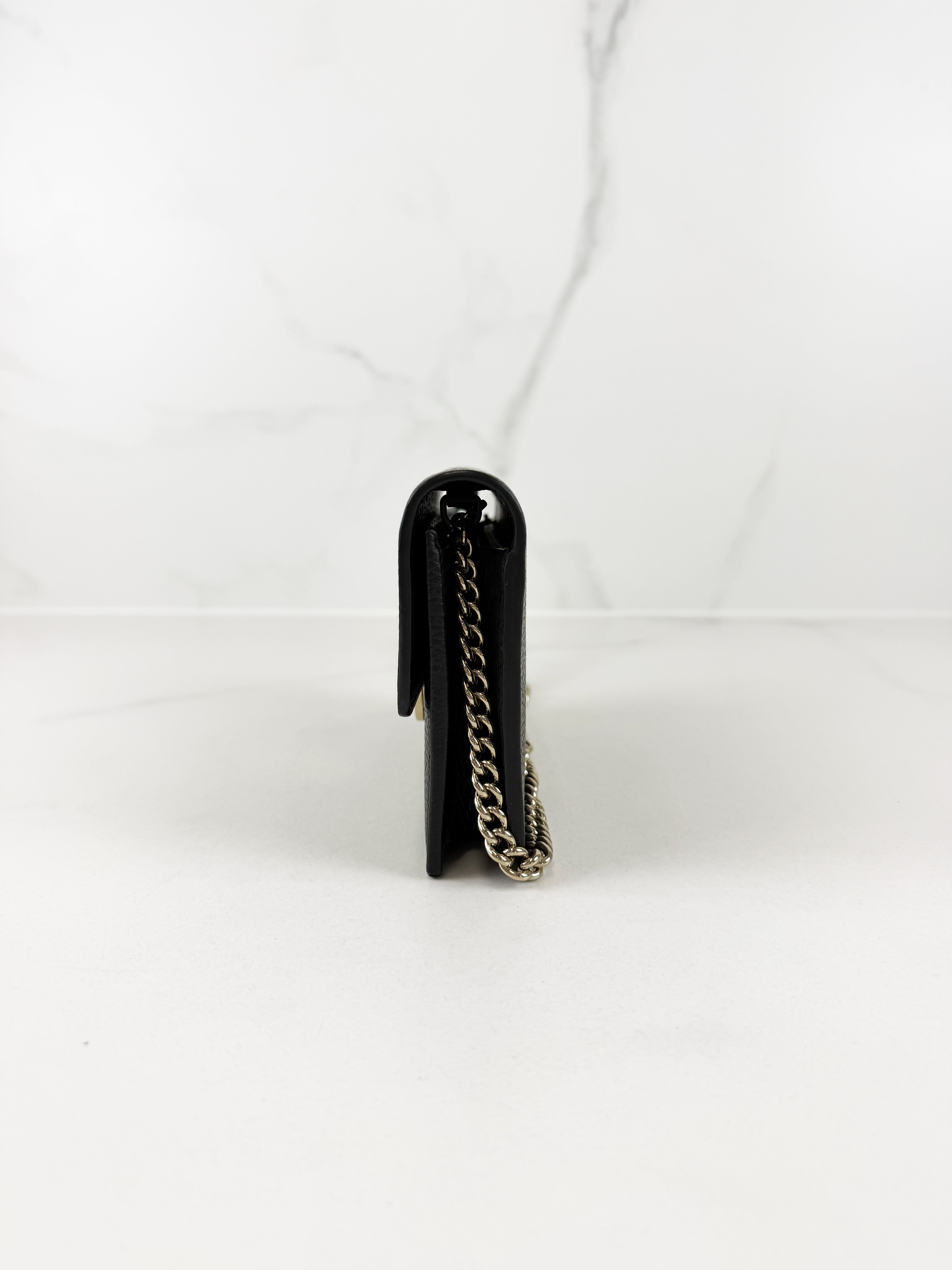 Gucci Interlocking G Wallet On Chain