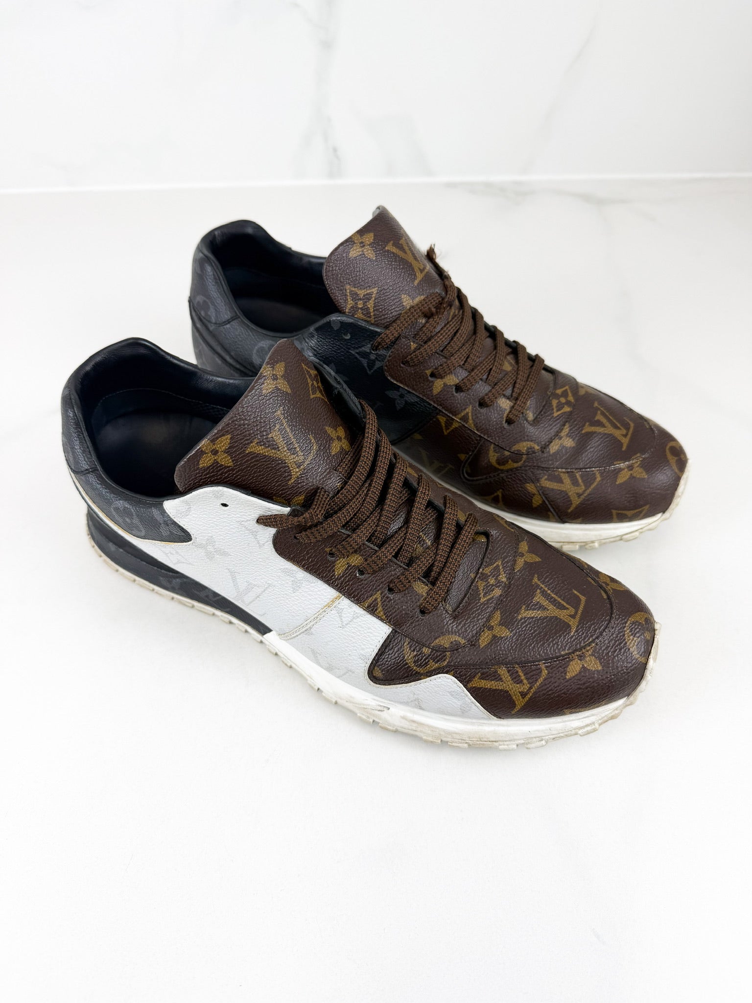 Louis Vuitton Runaway Sneaker Size 9.5 Men's
