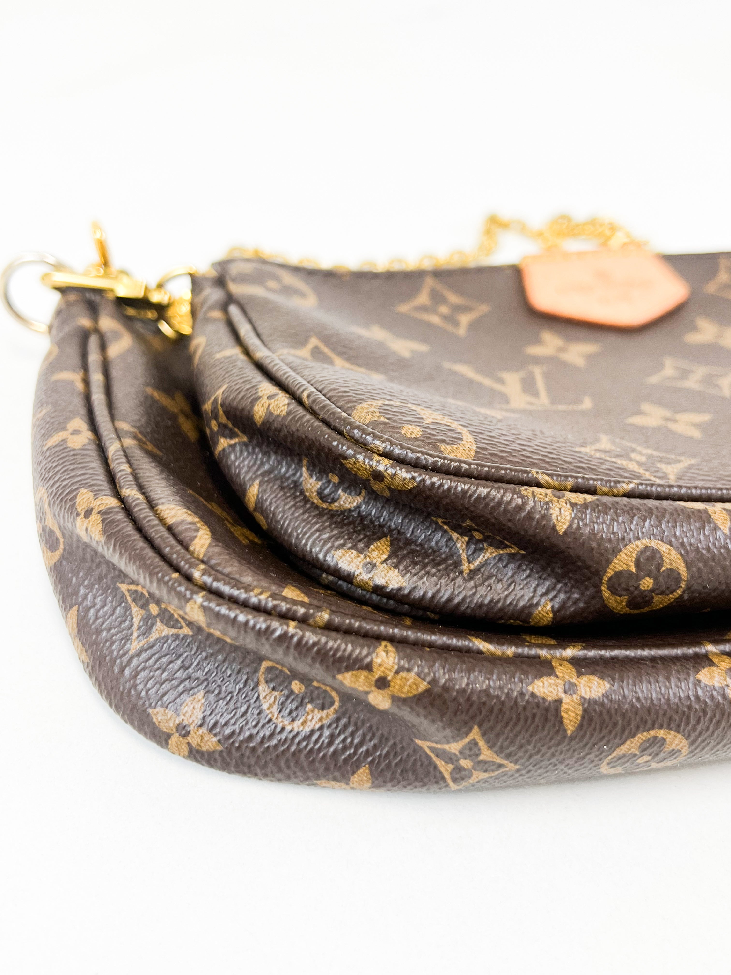 Louis Vuitton Multi Pochette Accessories in Khaki