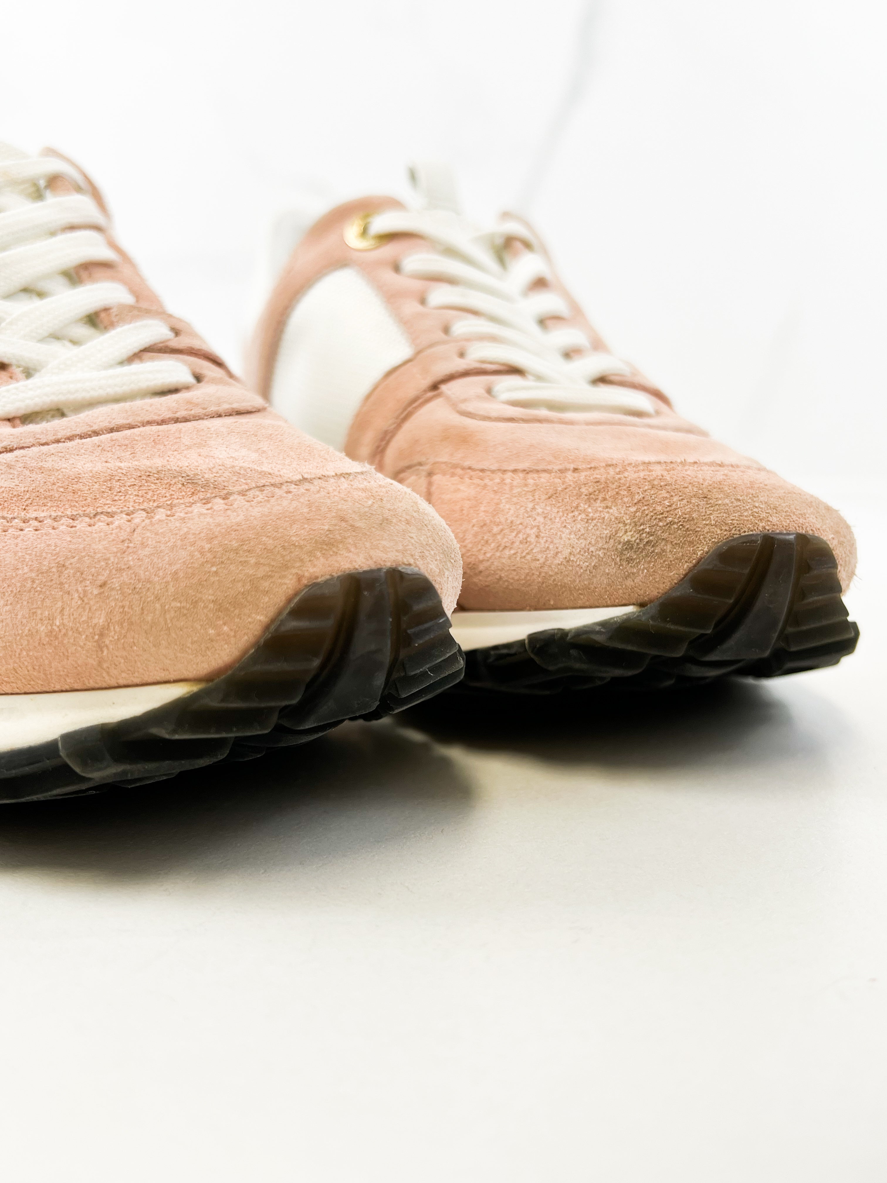 Louis Vuitton Pink Suede Runaway Sneaker Size 37