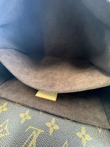 Louis Vuitton Monogram Canvas Pochette Metis