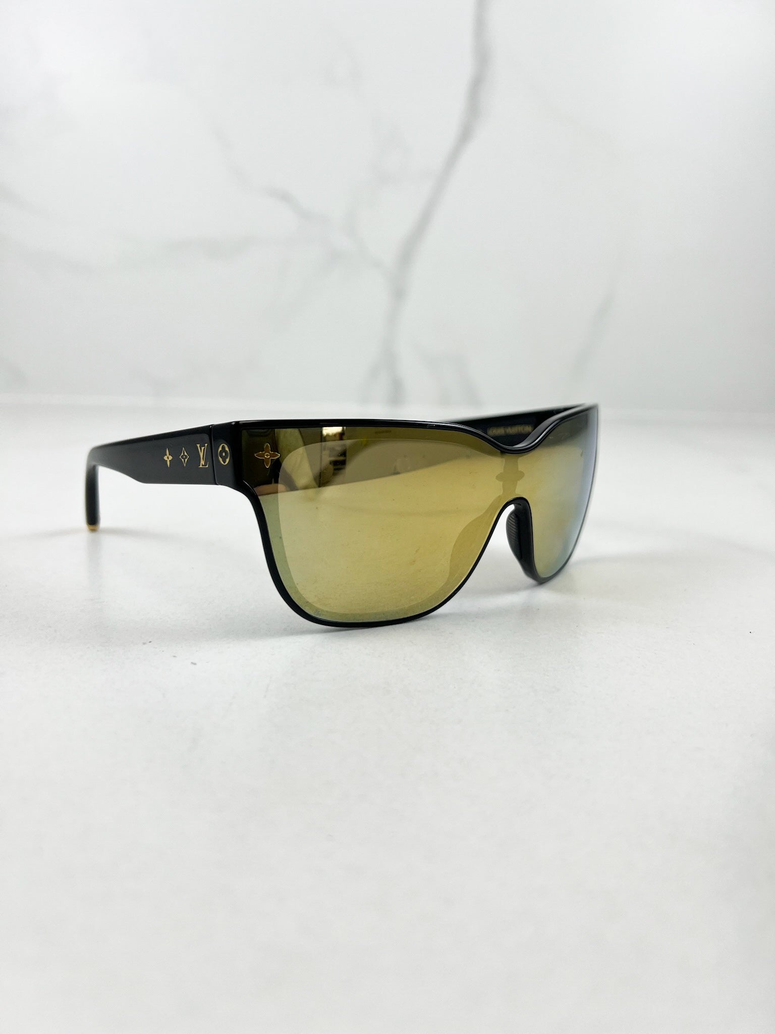 Louis Vuitton Reflective LV Shadow Square Sunglasses