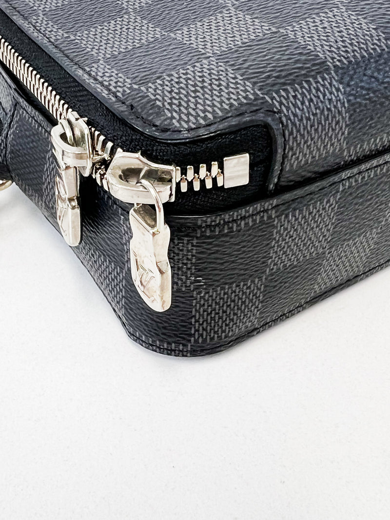 Louis Vuitton Damier Graphite Alpha Wearable Bag