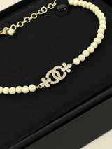 Chanel CC Metal Glass Pearls & Strass Gold Choker