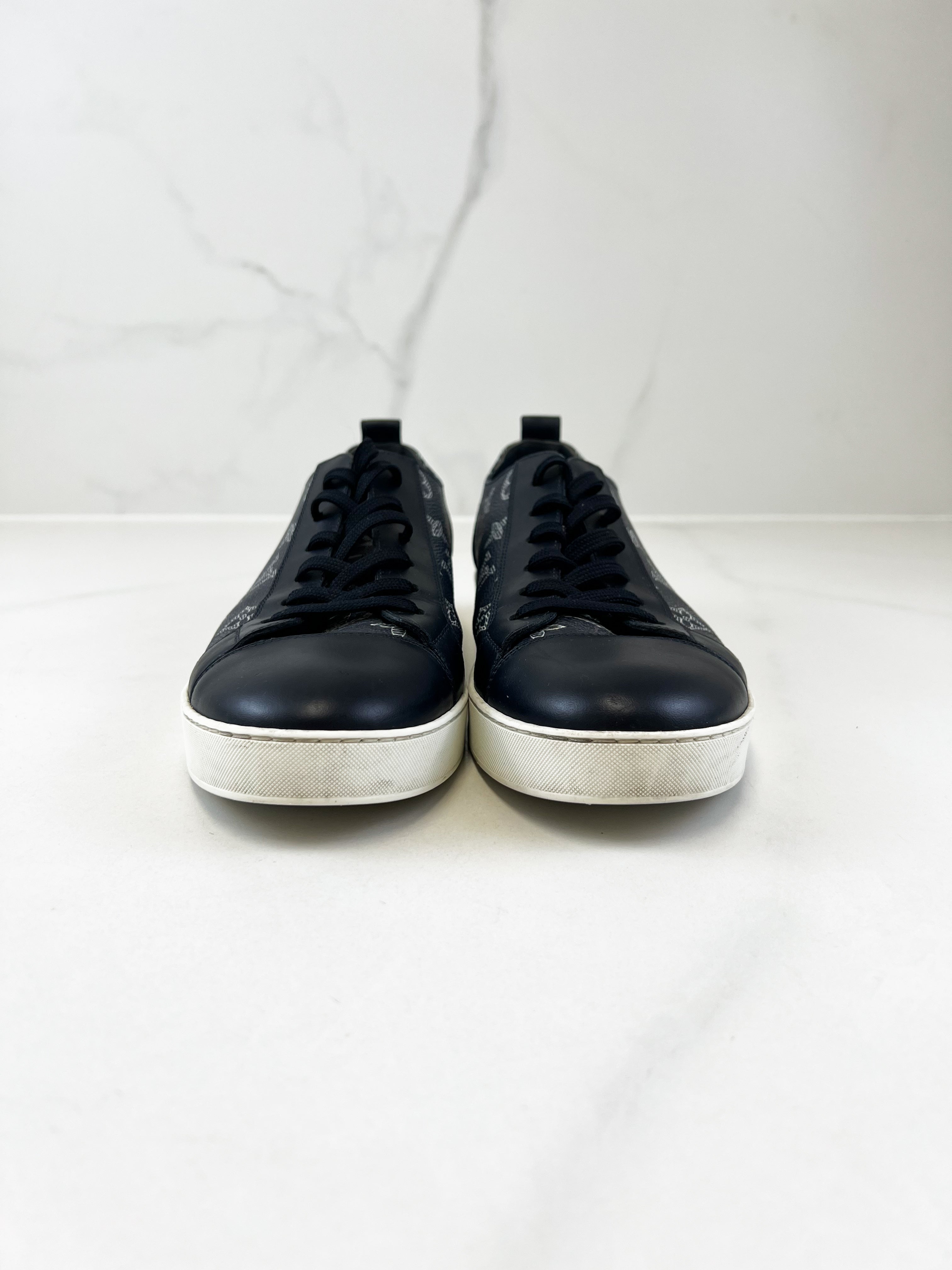 Louis Vuitton Men Black Frontrow Sneaker Size 7