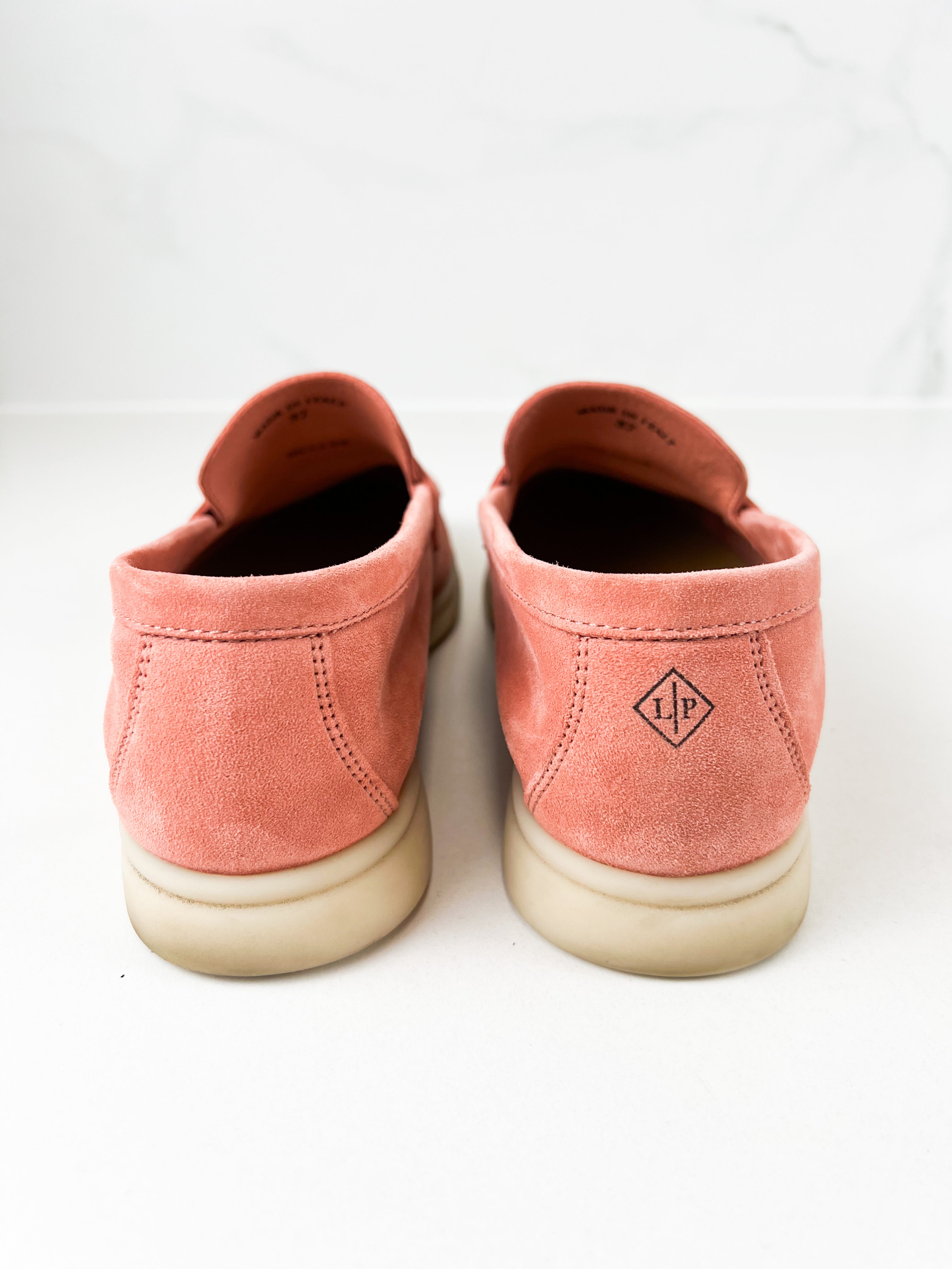 Loro Piana Summer Charms Walk 37 Coral Pink