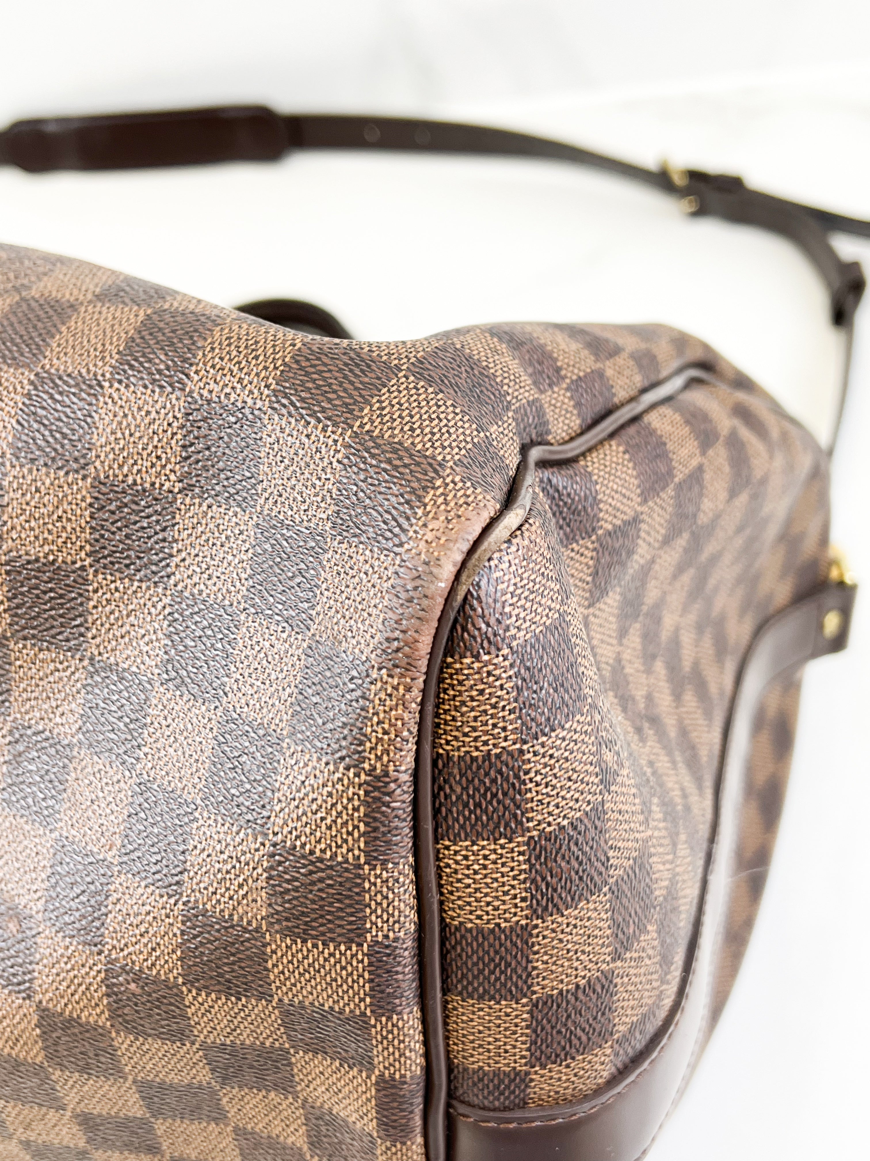 Louis Vuitton Keepall Bandouliere 55 in Damier Ebene