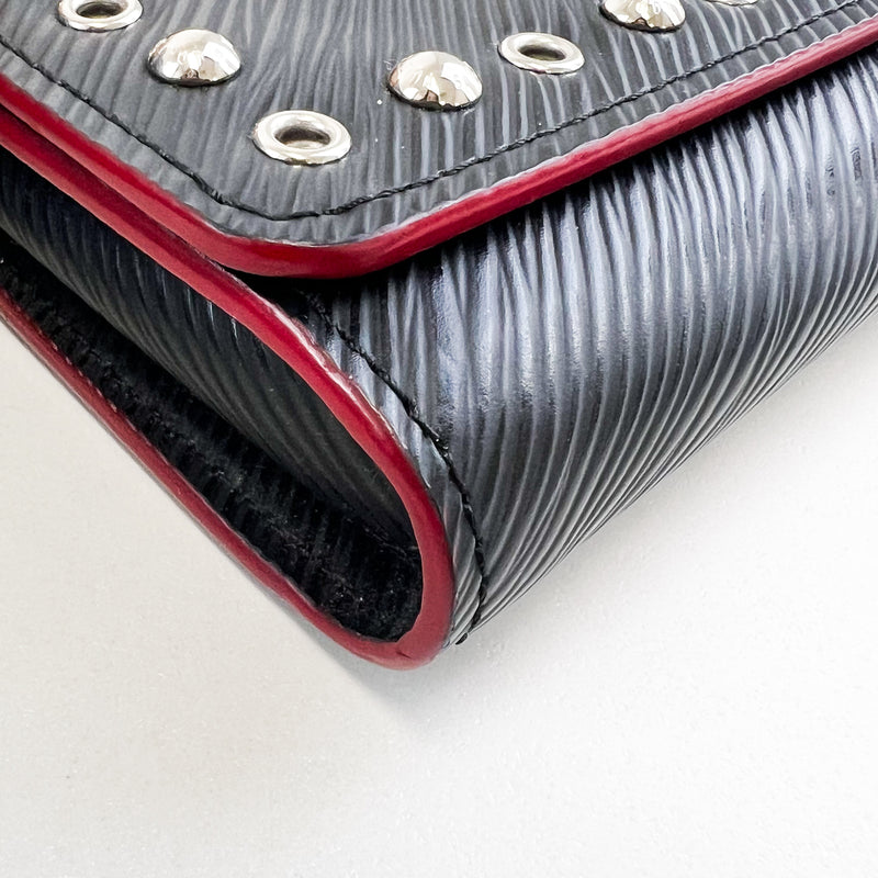 Louis Vuitton Twist WOC In Epi Leather with SHW