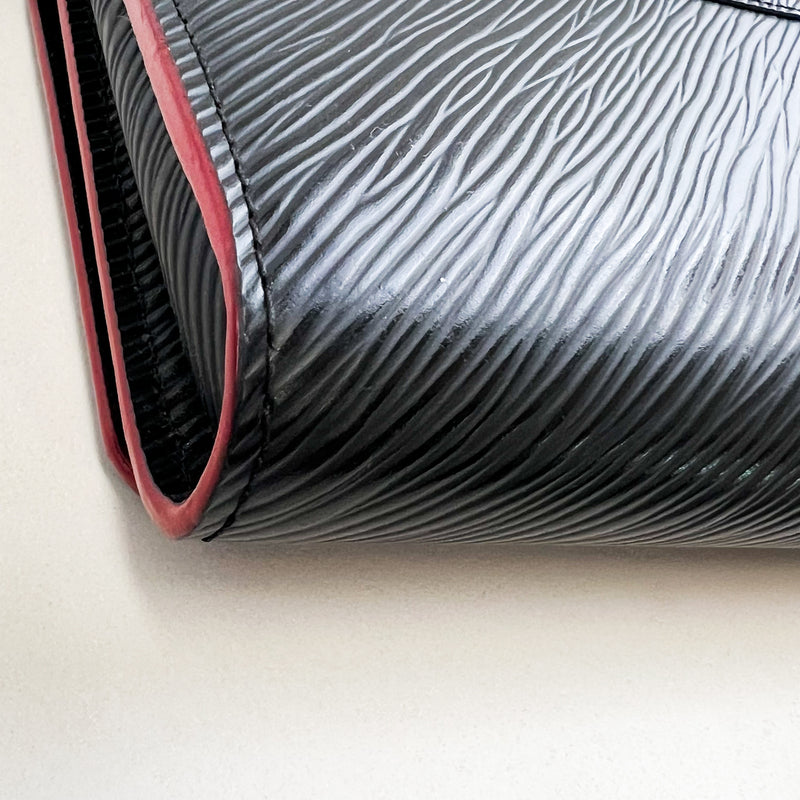 Louis Vuitton Twist WOC In Epi Leather with SHW