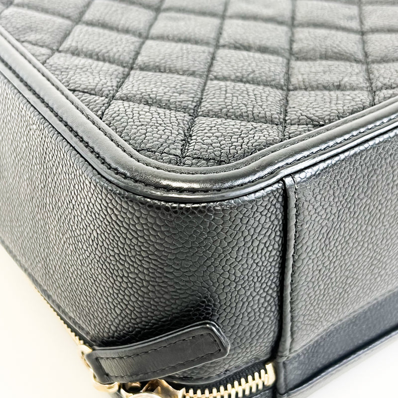 Chanel Filigree Medium Black Caviar Vanity Bag