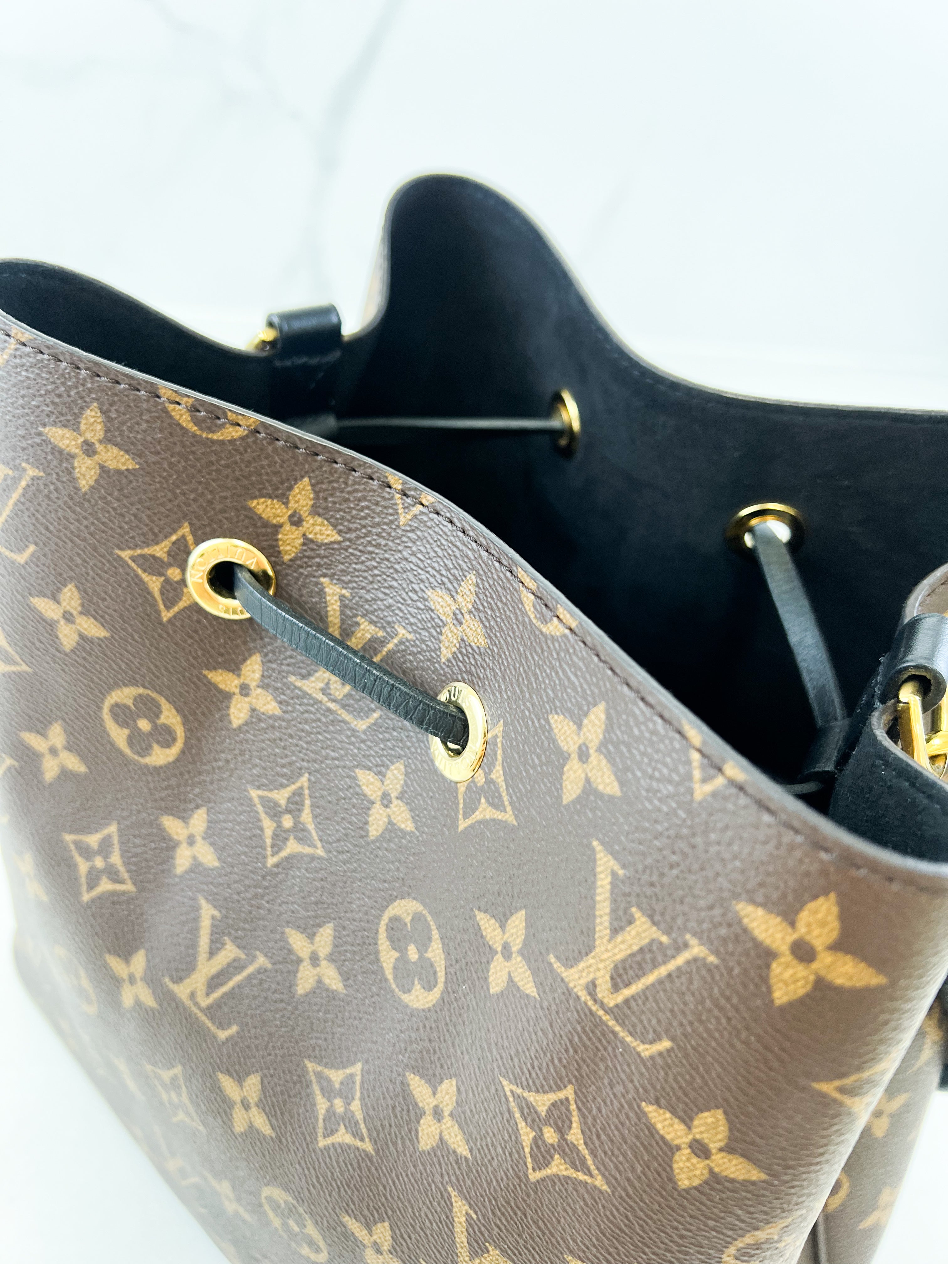 Louis Vuitton Black Neo Noe