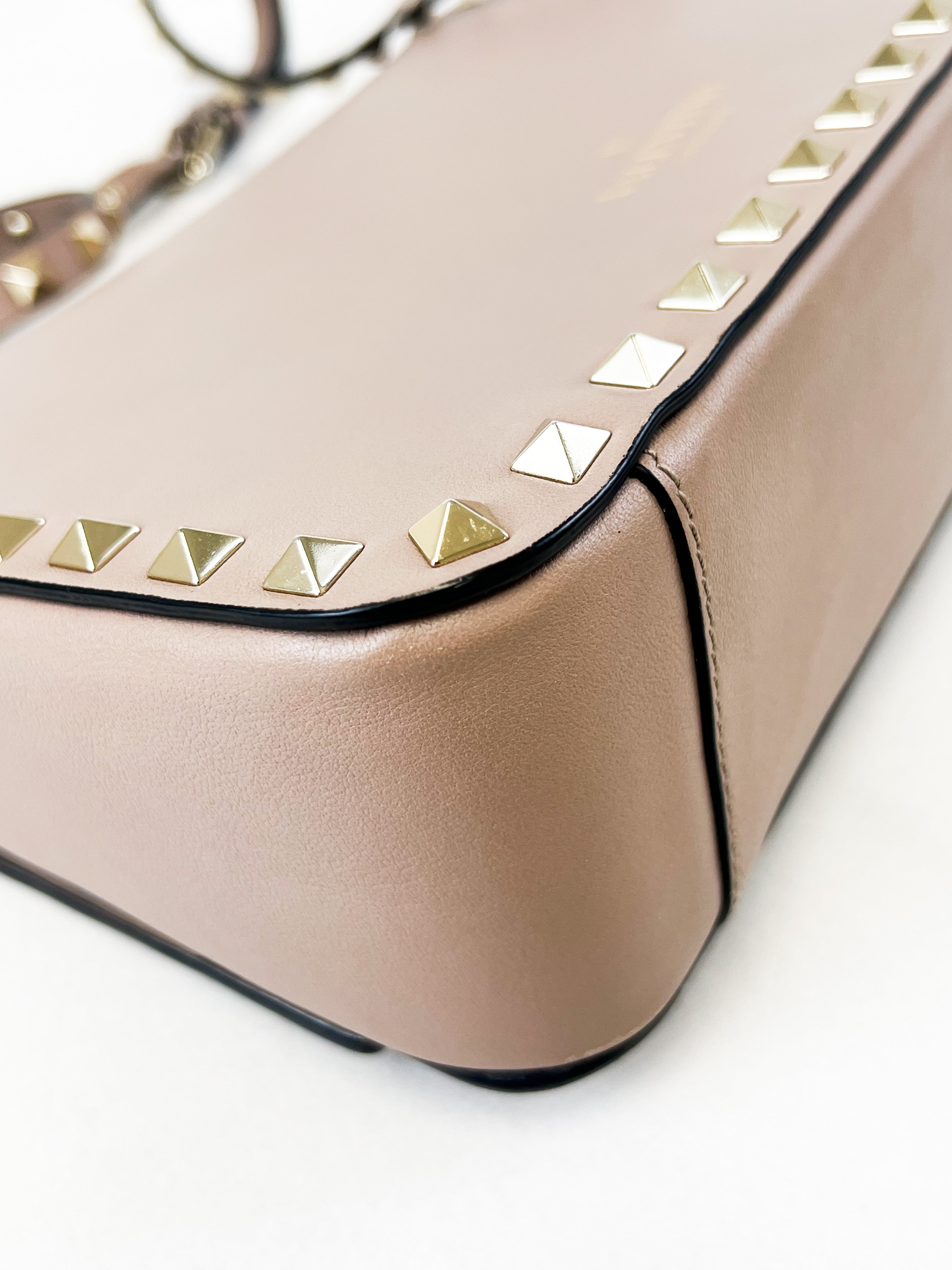 Valentino Garavani Rockstud Flap Crossbody Bag