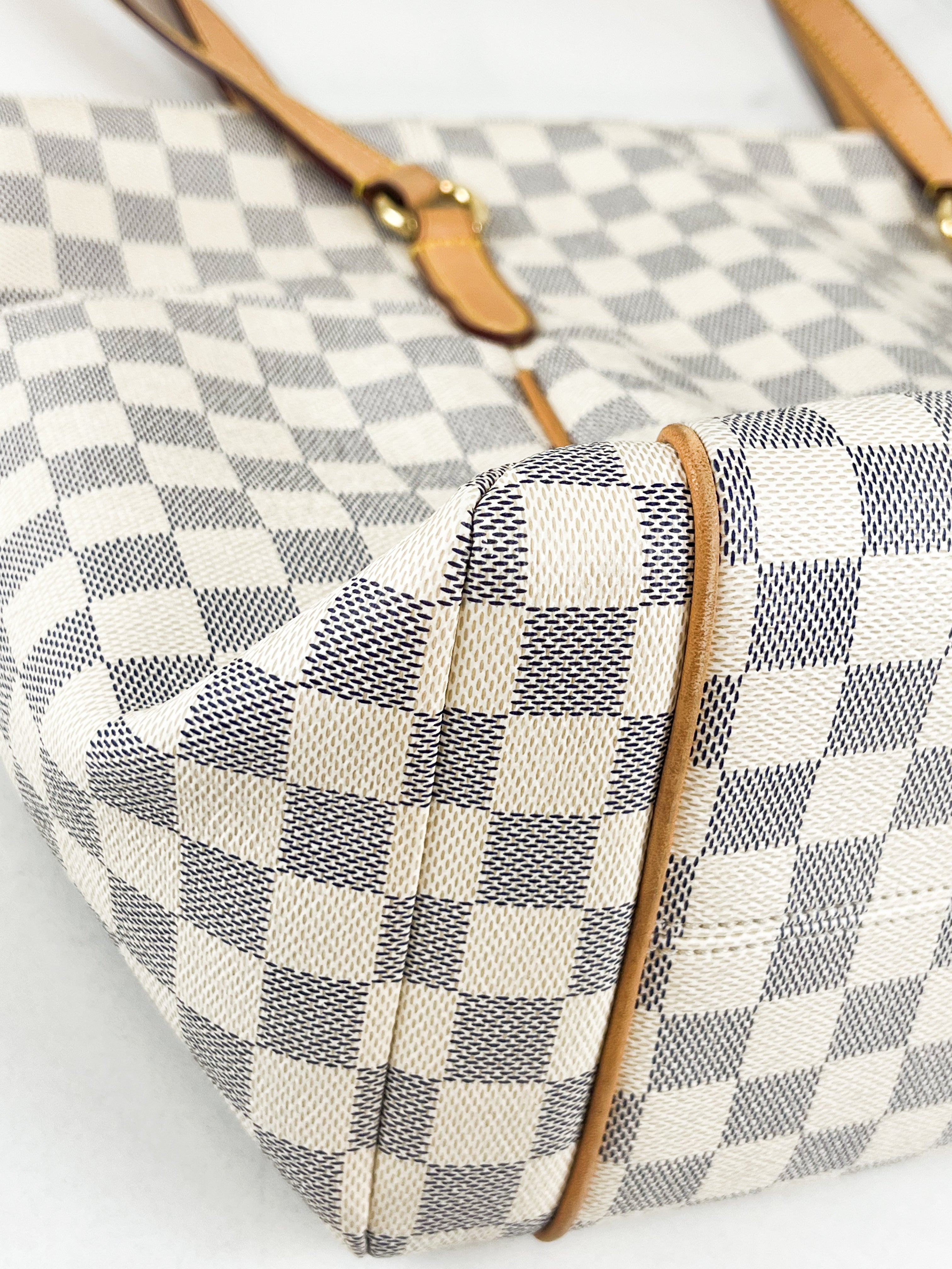 Louis Vuitton Monogram Totally MM in Damier Azur
