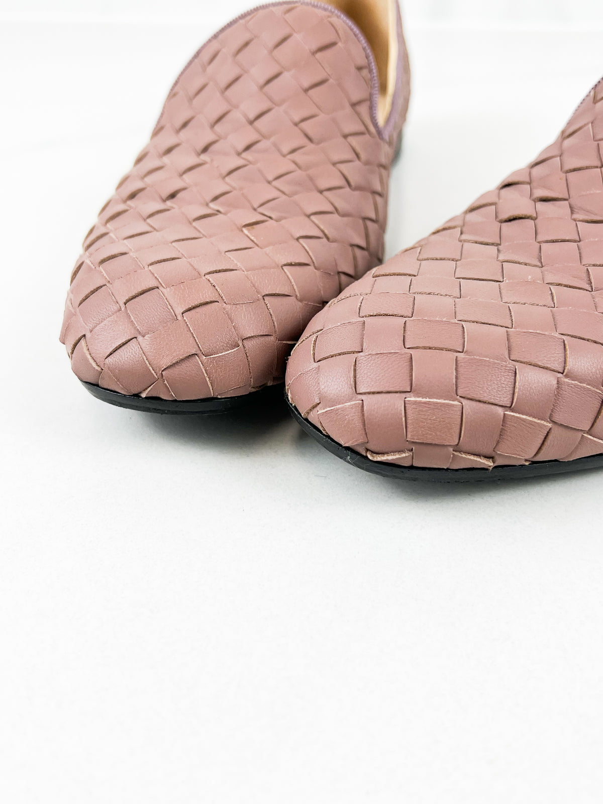 Bottega Veneta Intrecciato Leather Loafer in Deco Rose Size 37