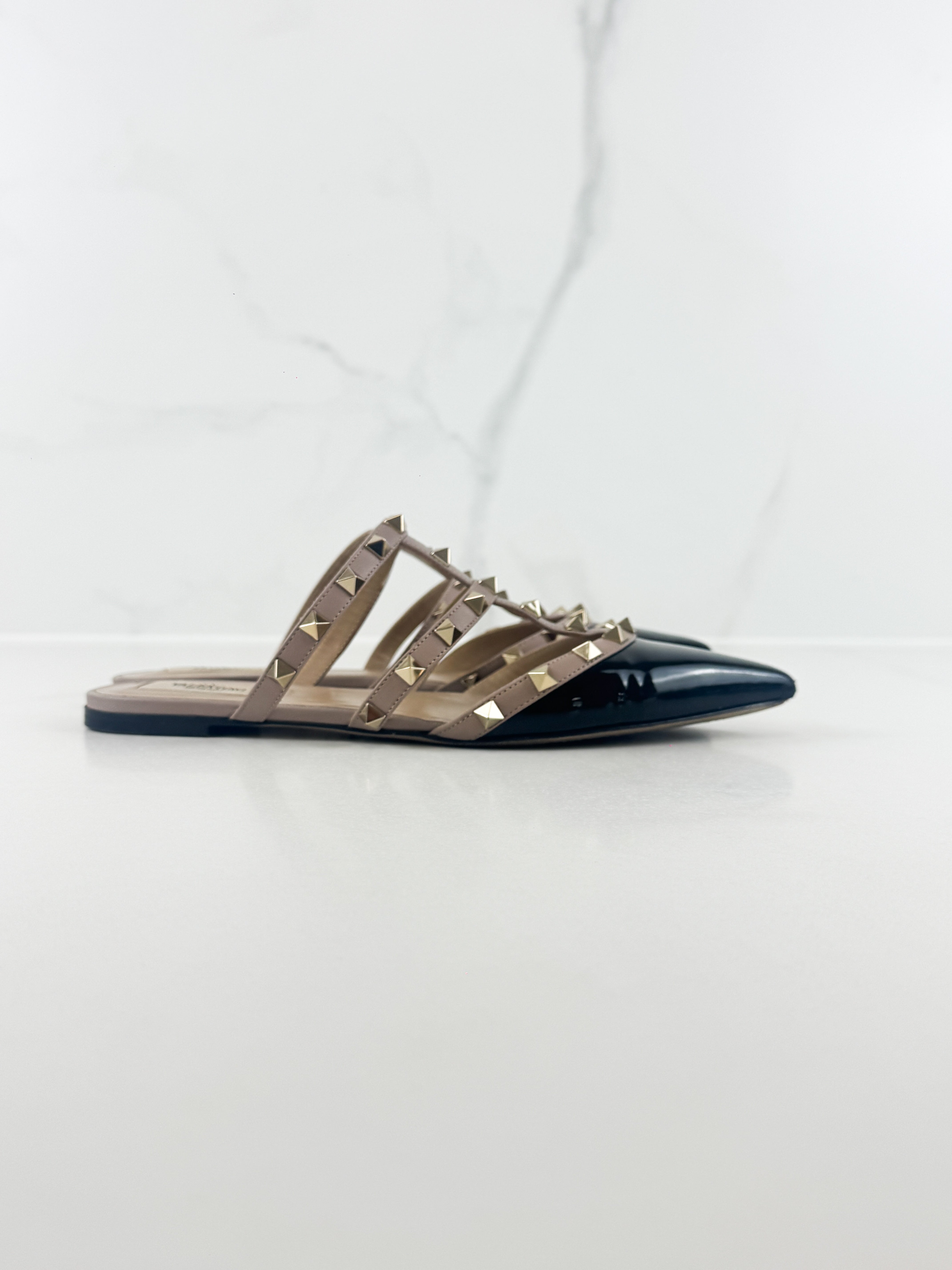 Valentino Garavani Rockstud Flat Mule Size 37