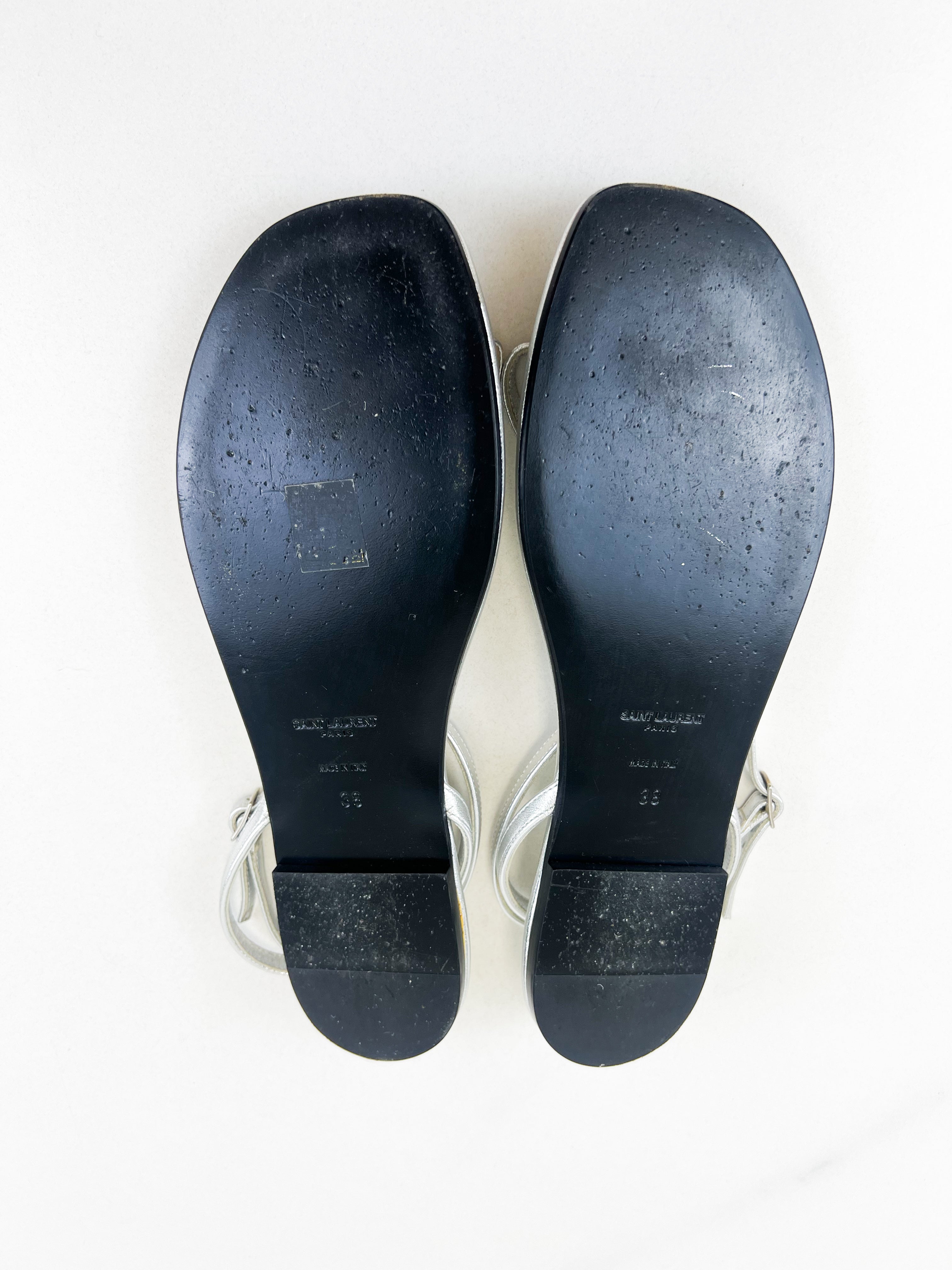 Saint Laurent Cassandra Flat Sandal in Grey Metallic Leather Size 38