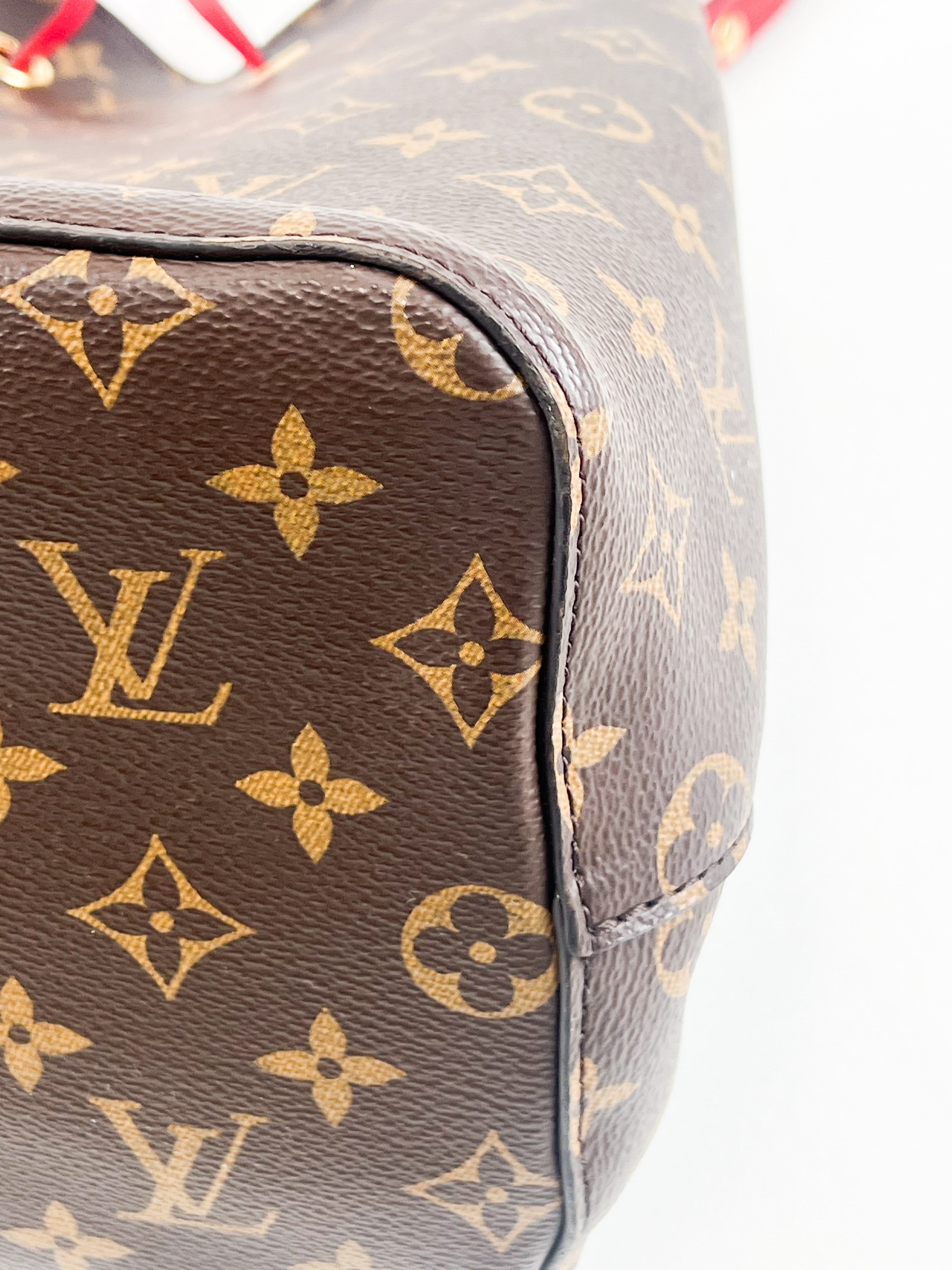 Louis Vuitton Neo Noe