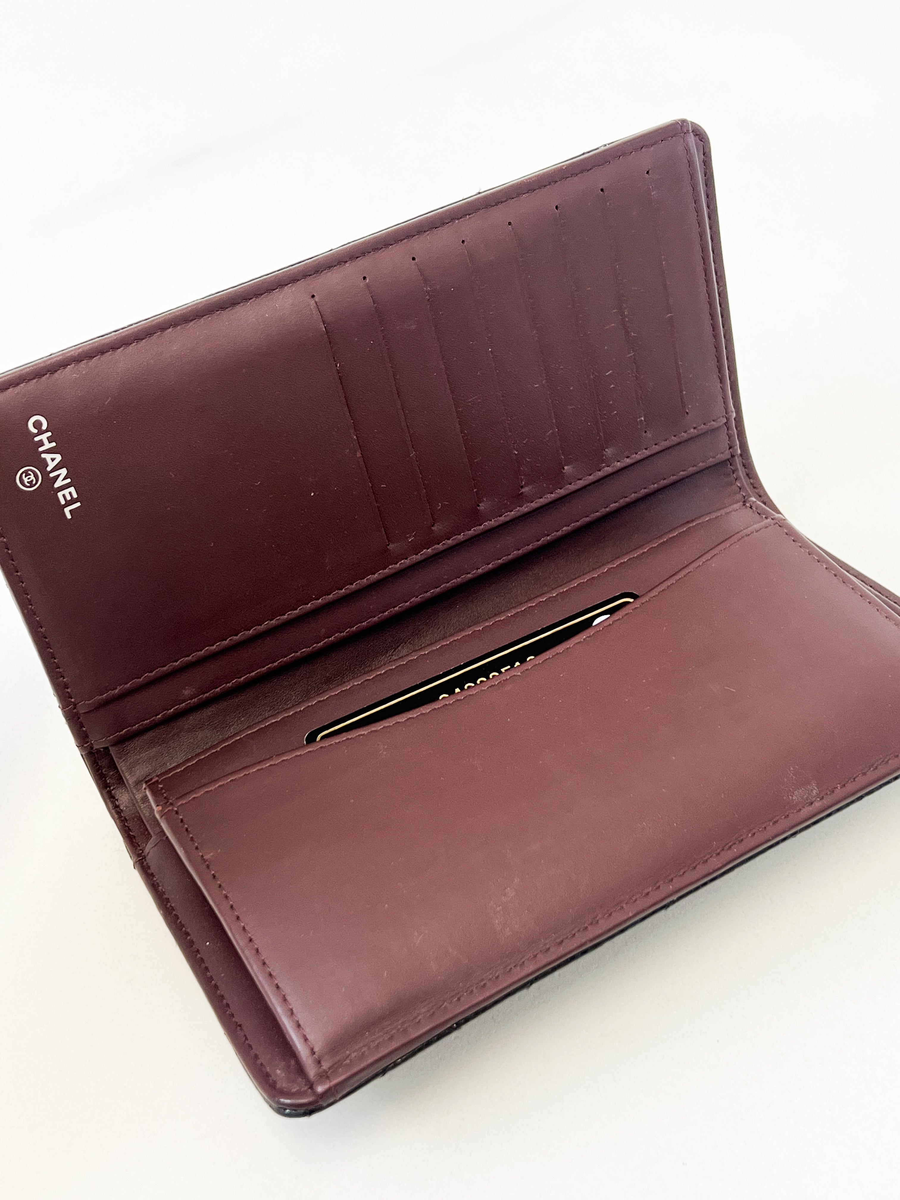 Chanel Caviar Black CC Bi-Fold Wallet SHW