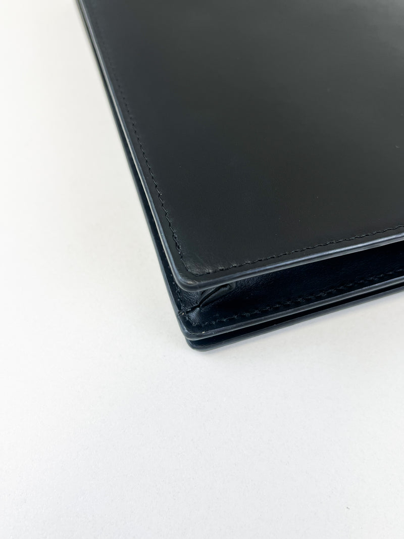 Fendi F Wallet on Chain