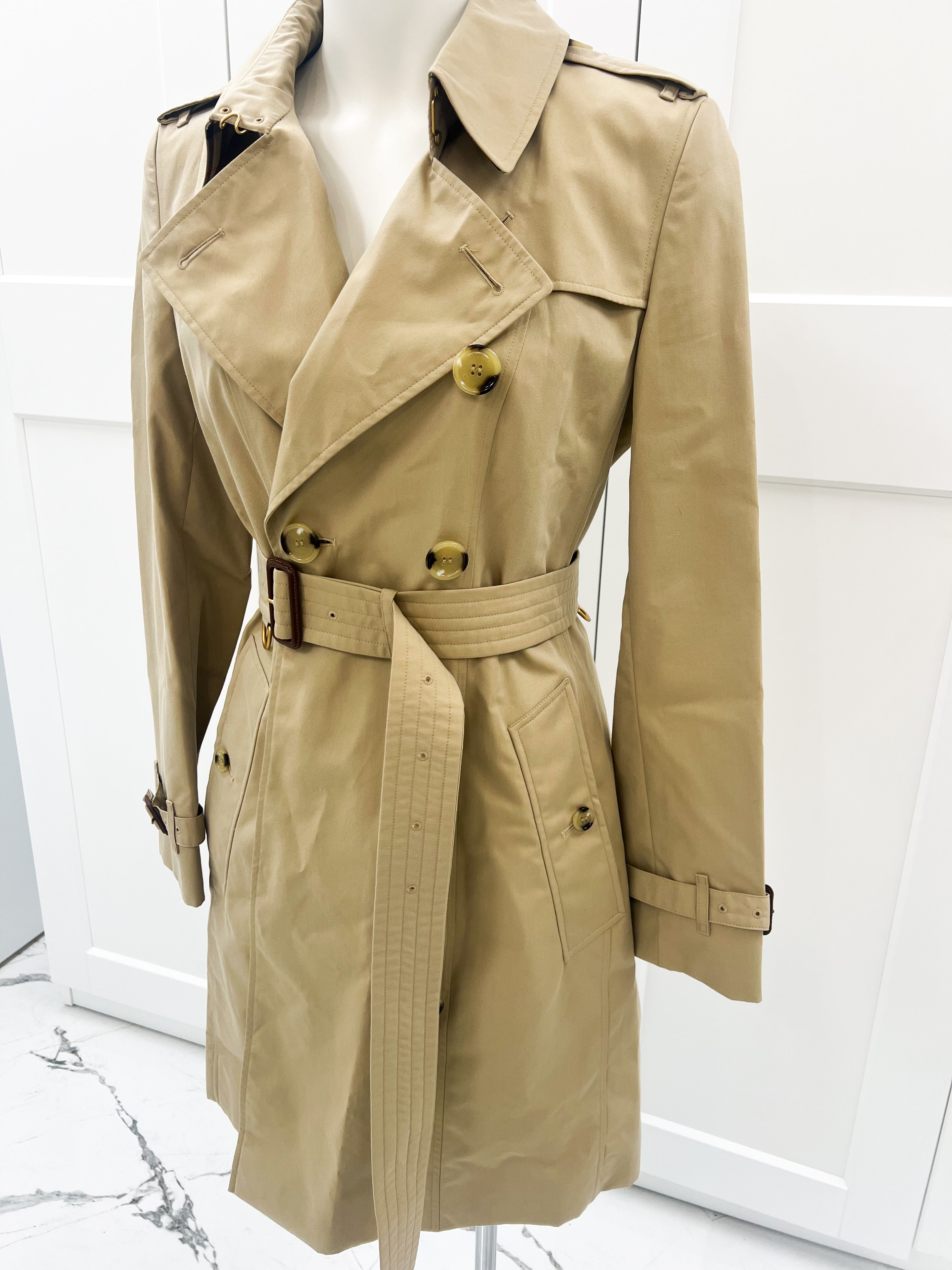 Burberry Chelsea Trench Coat Size 42