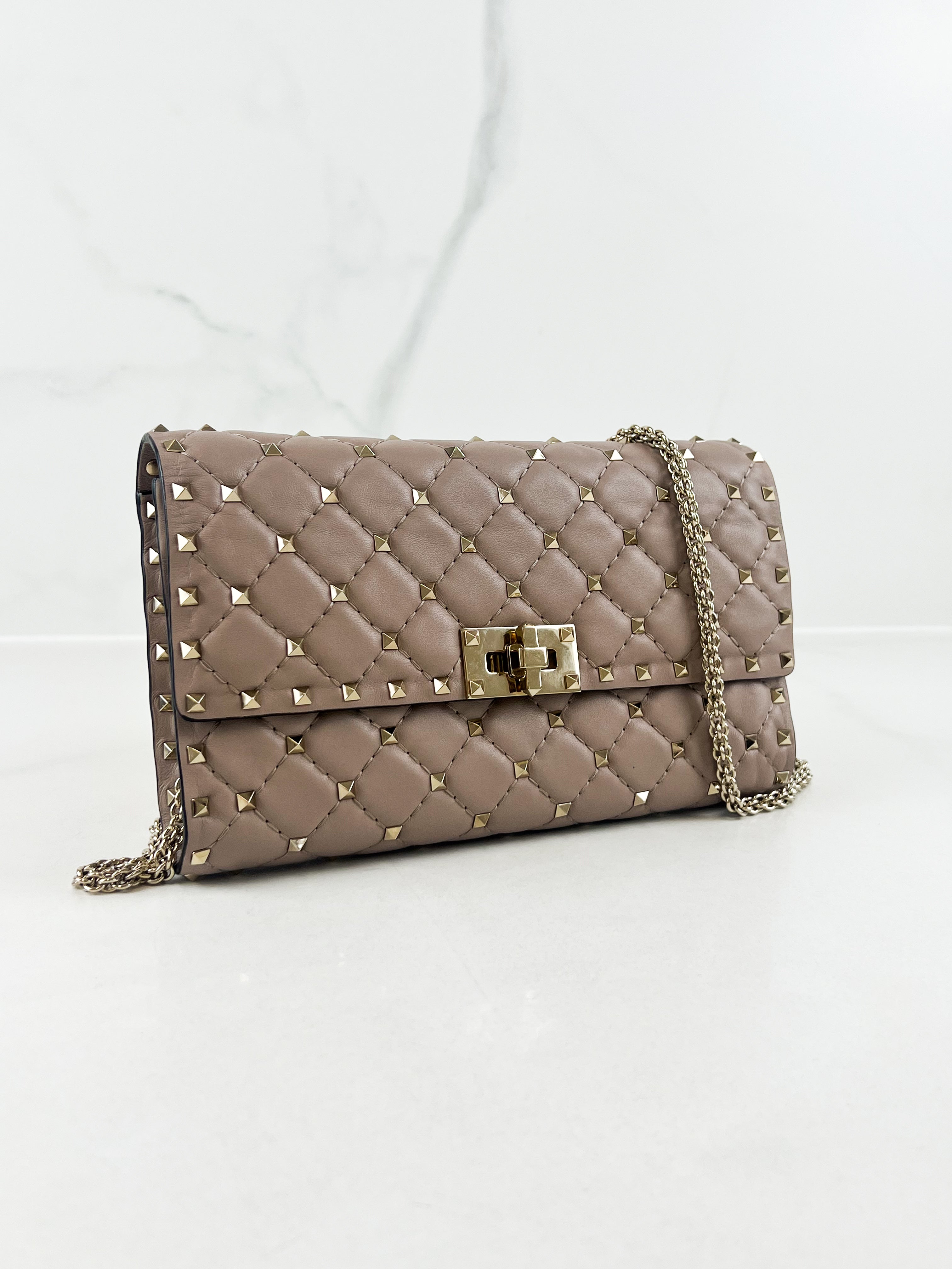 Valentino Garavani Rockstud Crossbody Clutch Bag