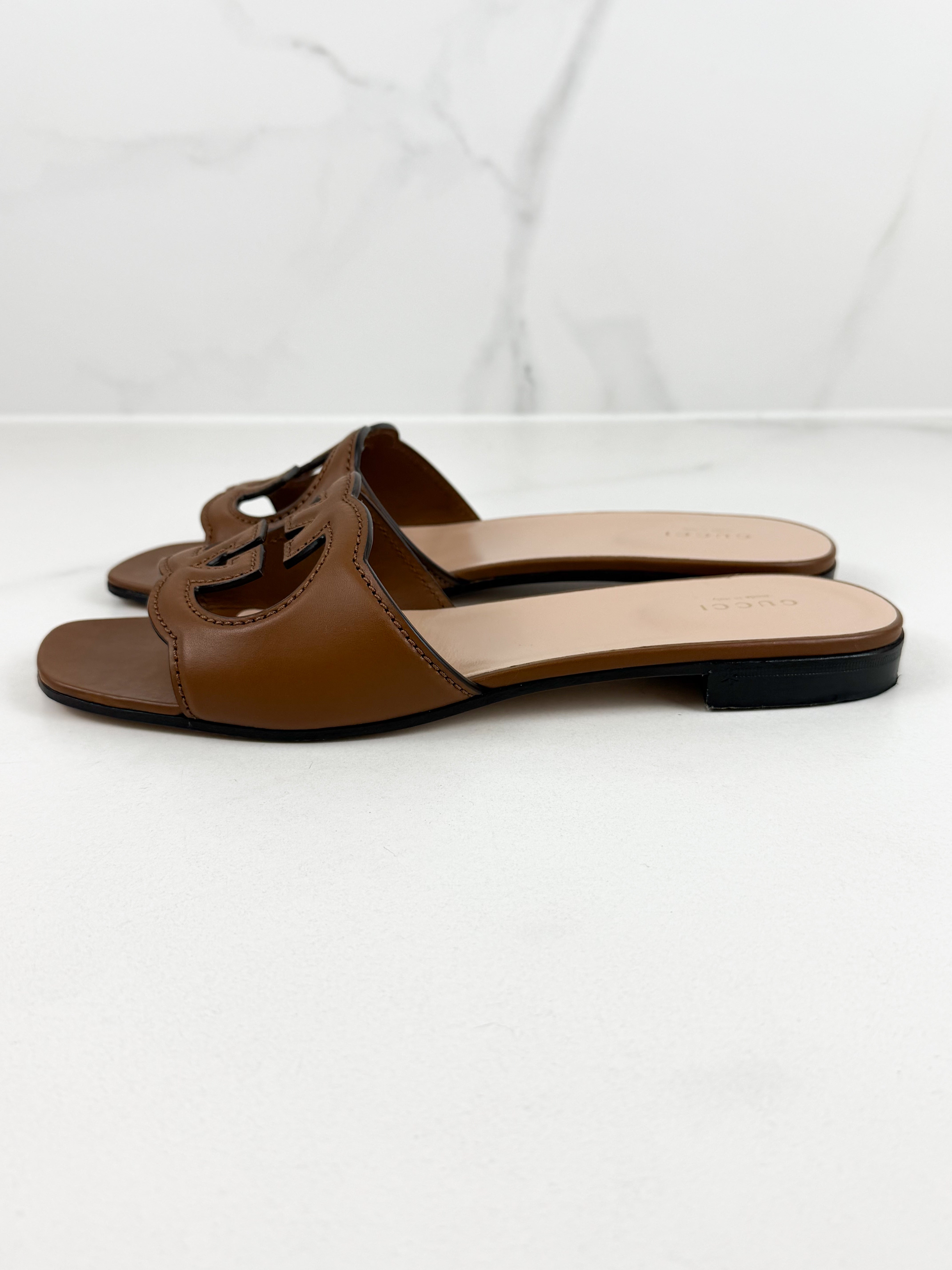 Gucci Tan Interlocking G Slides Size 40