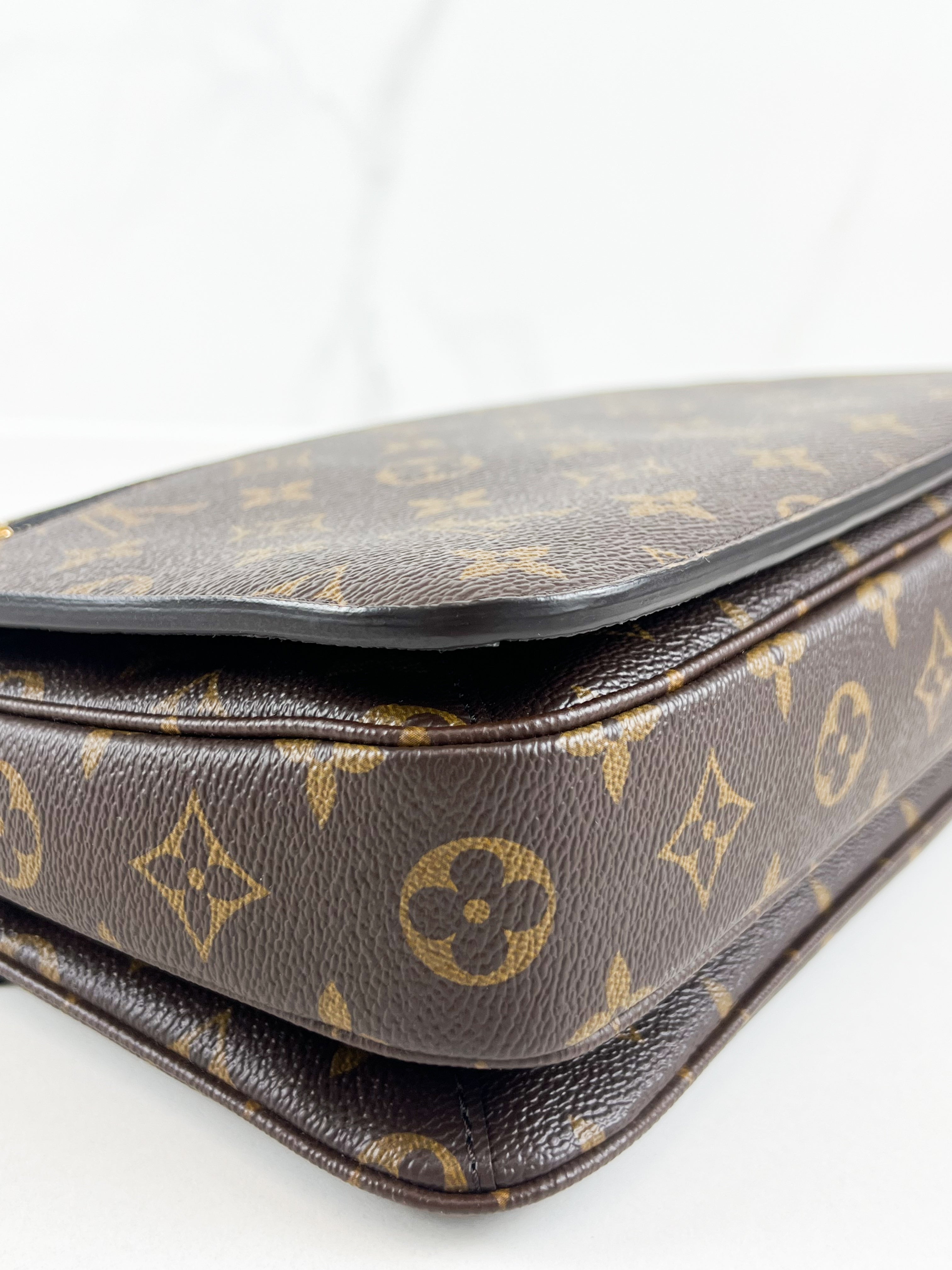 Louis Vuitton Monogram Canvas Pochette Metis