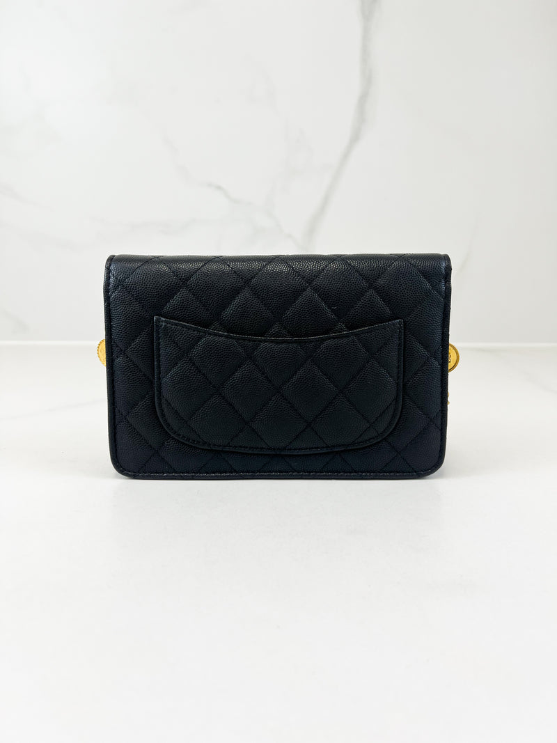 Chanel Black Caviar CC Classic Wallet On Chain GHW