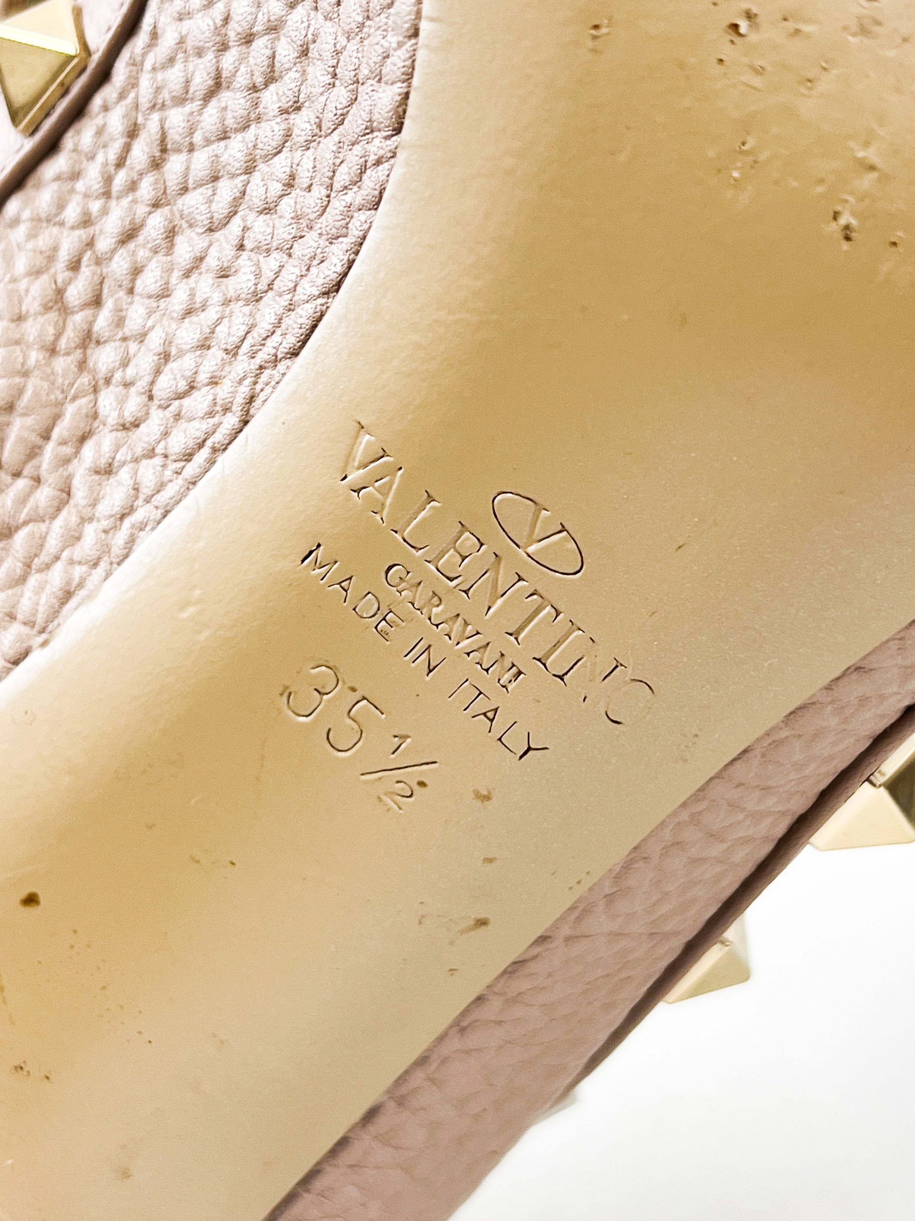 Valentino Rockstud Leather Sandals Size 35.5