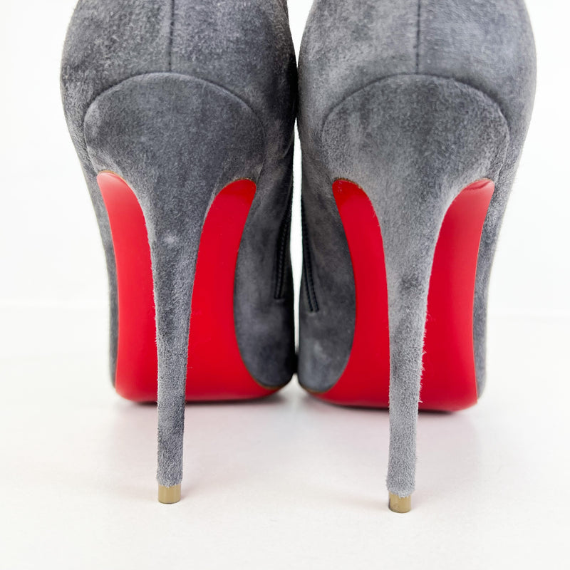 Christian Louboutin So Kate Booty 100 Ankle Boot Size 37