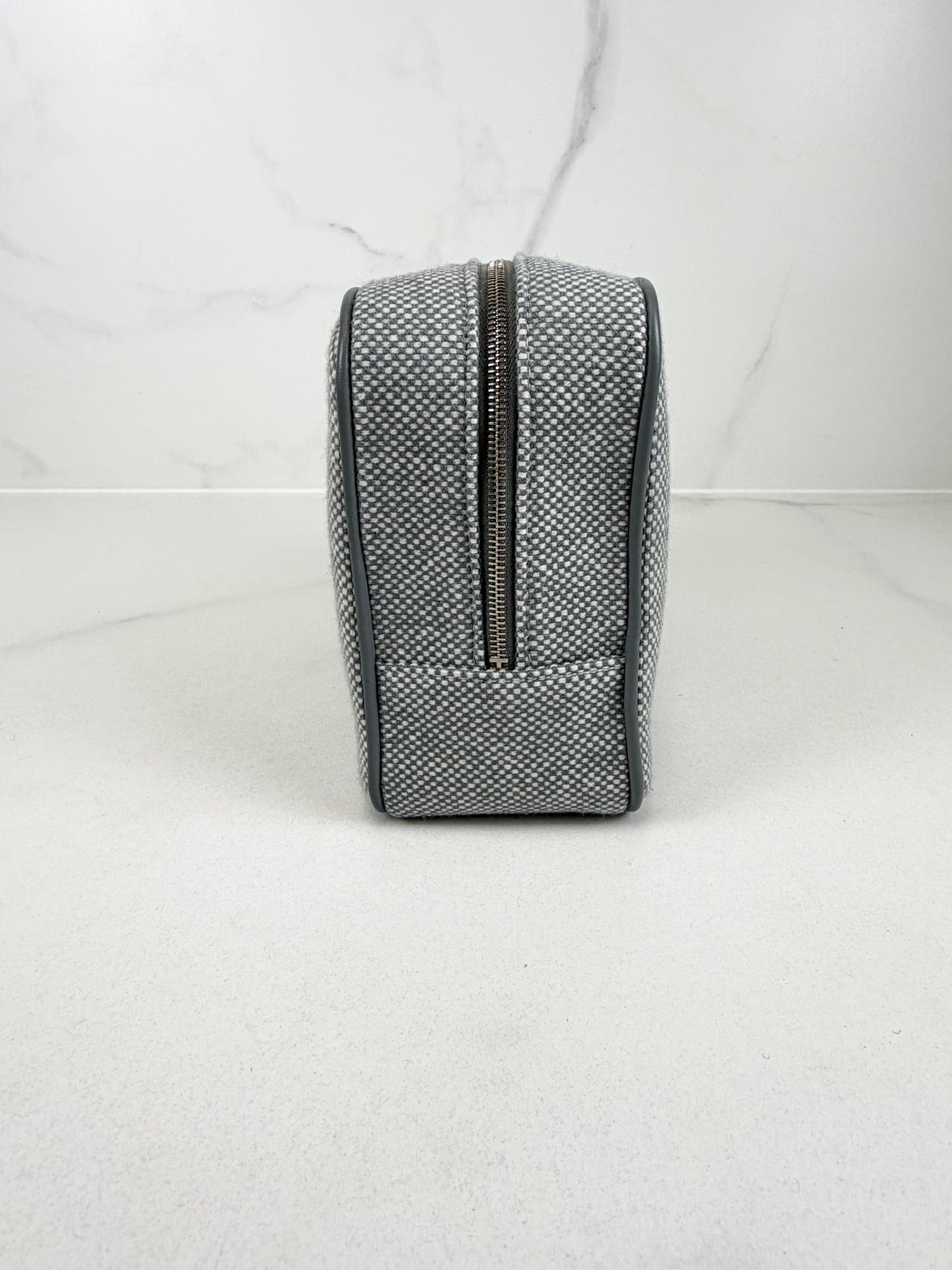 Hermes Chapitre H Cavalier Case in Gris
